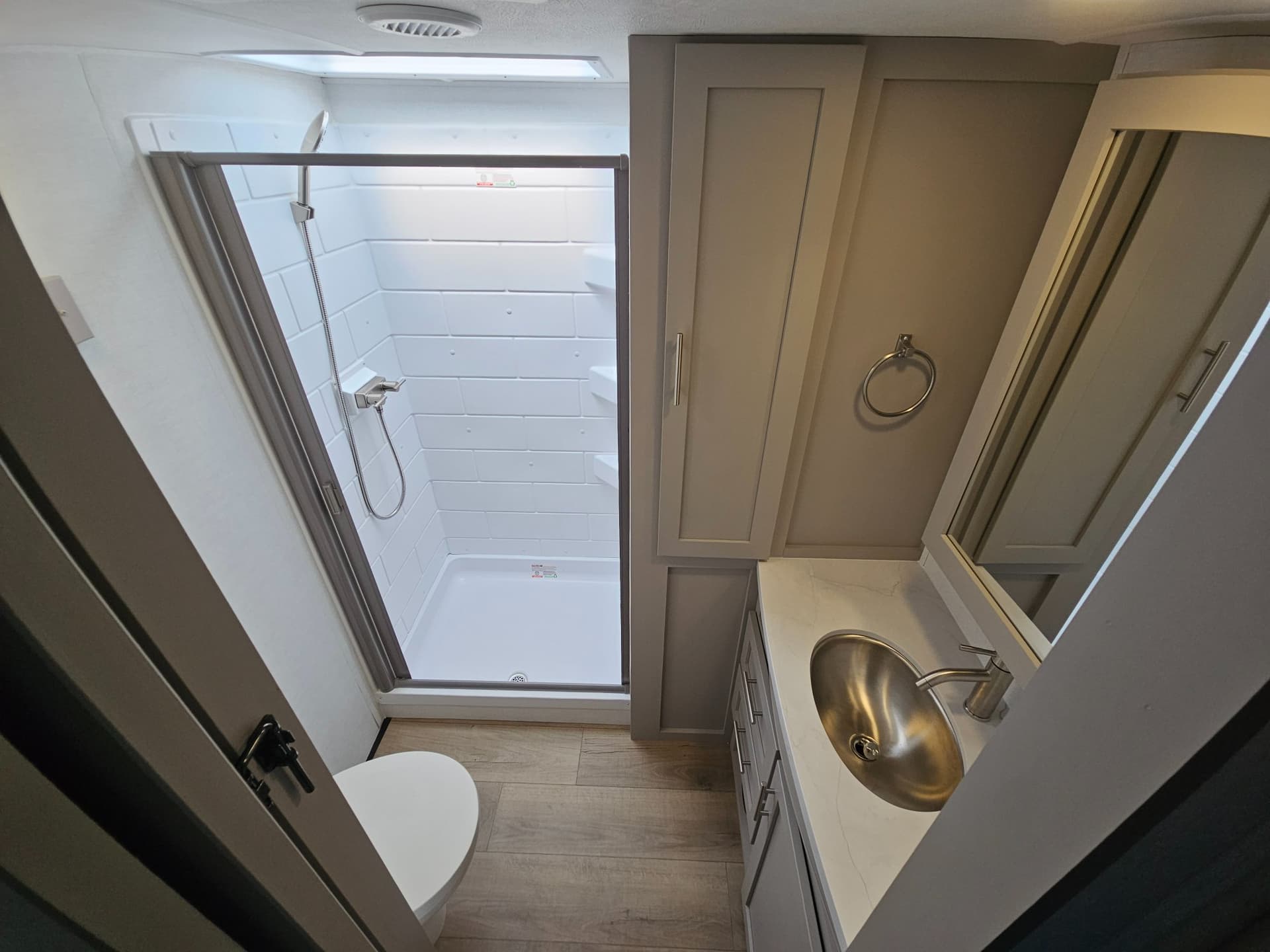 2026 Alliance RV 2026 Alliance RV Avenue - thumbnail 24