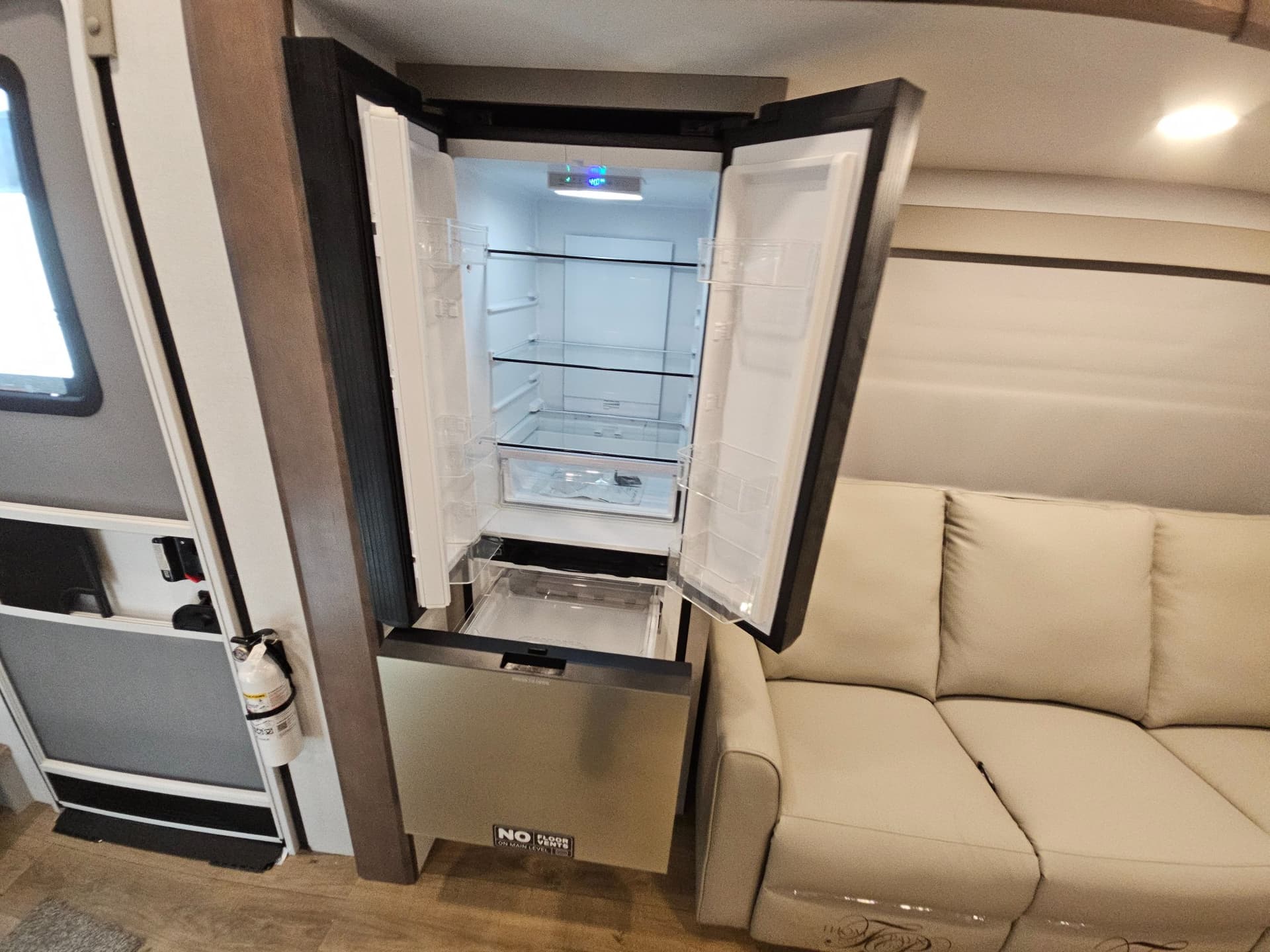 2026 Alliance RV 2026 Alliance RV Avenue - thumbnail 10