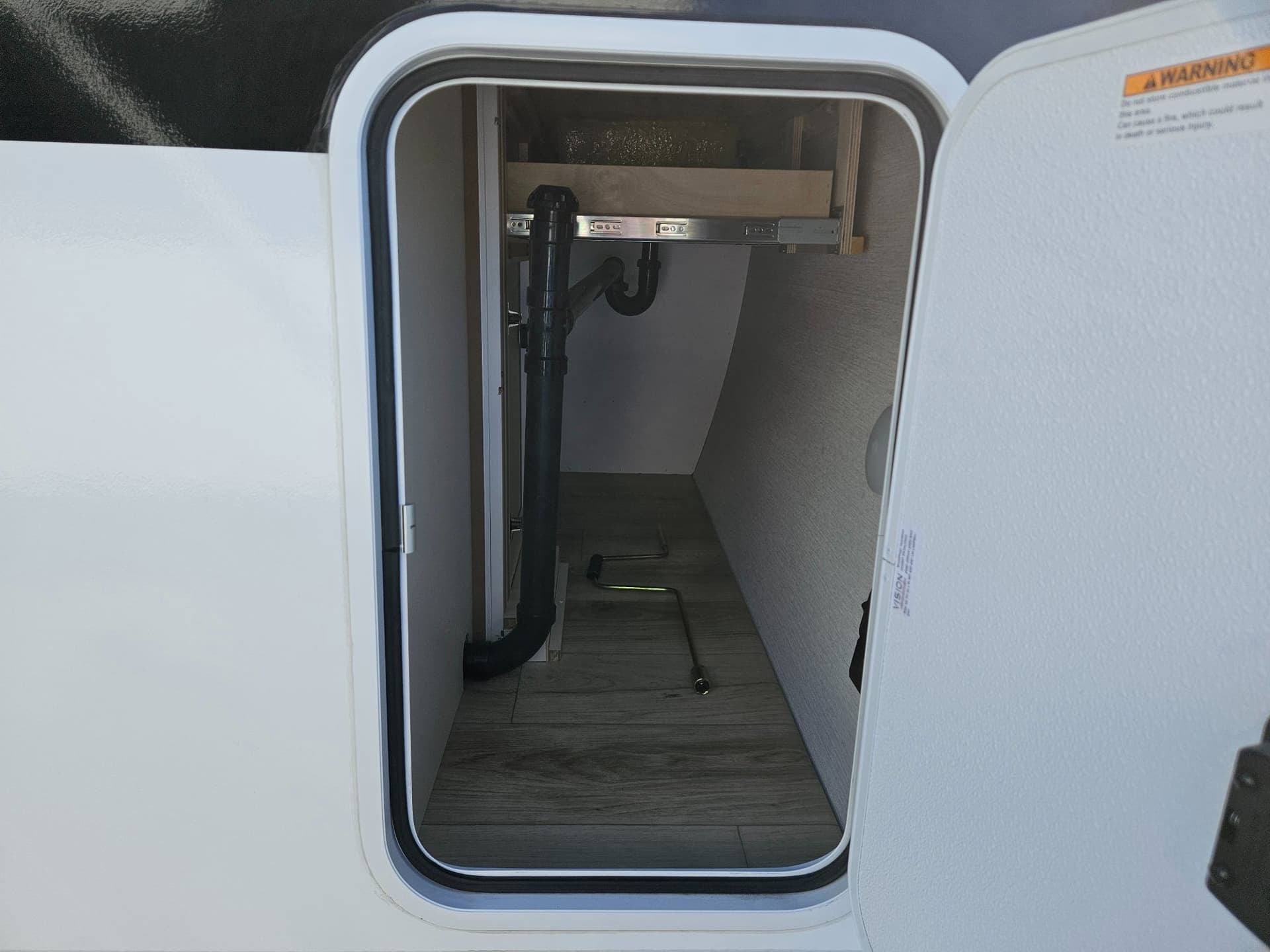 2026 Winnebago 2026 Winnebago Thrive - thumbnail 38