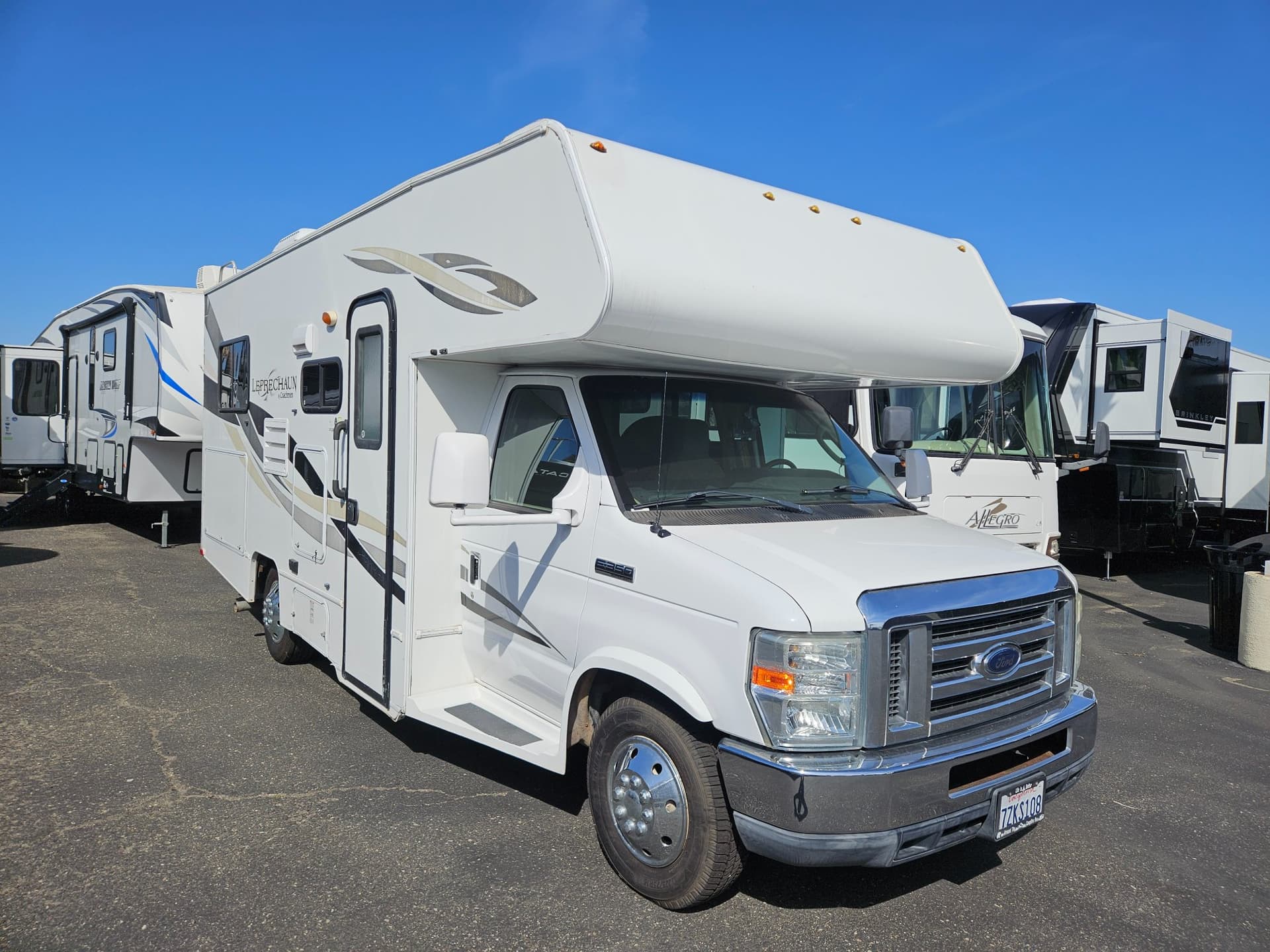 2013 Coachmen Leprechaun 290 QB