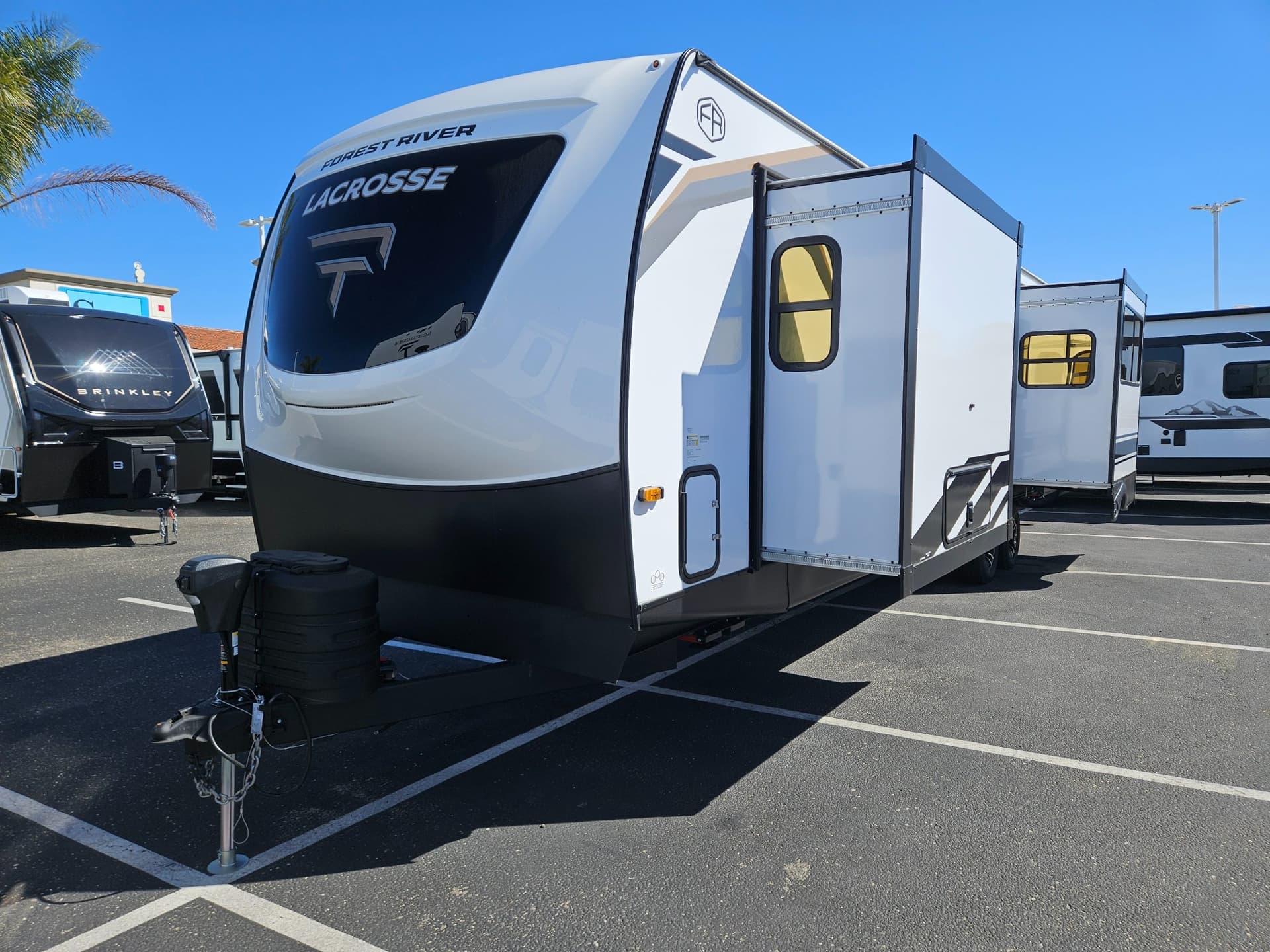 2026 Prime Time RV 2026 Prime Time RV LaCrosse - thumbnail 5