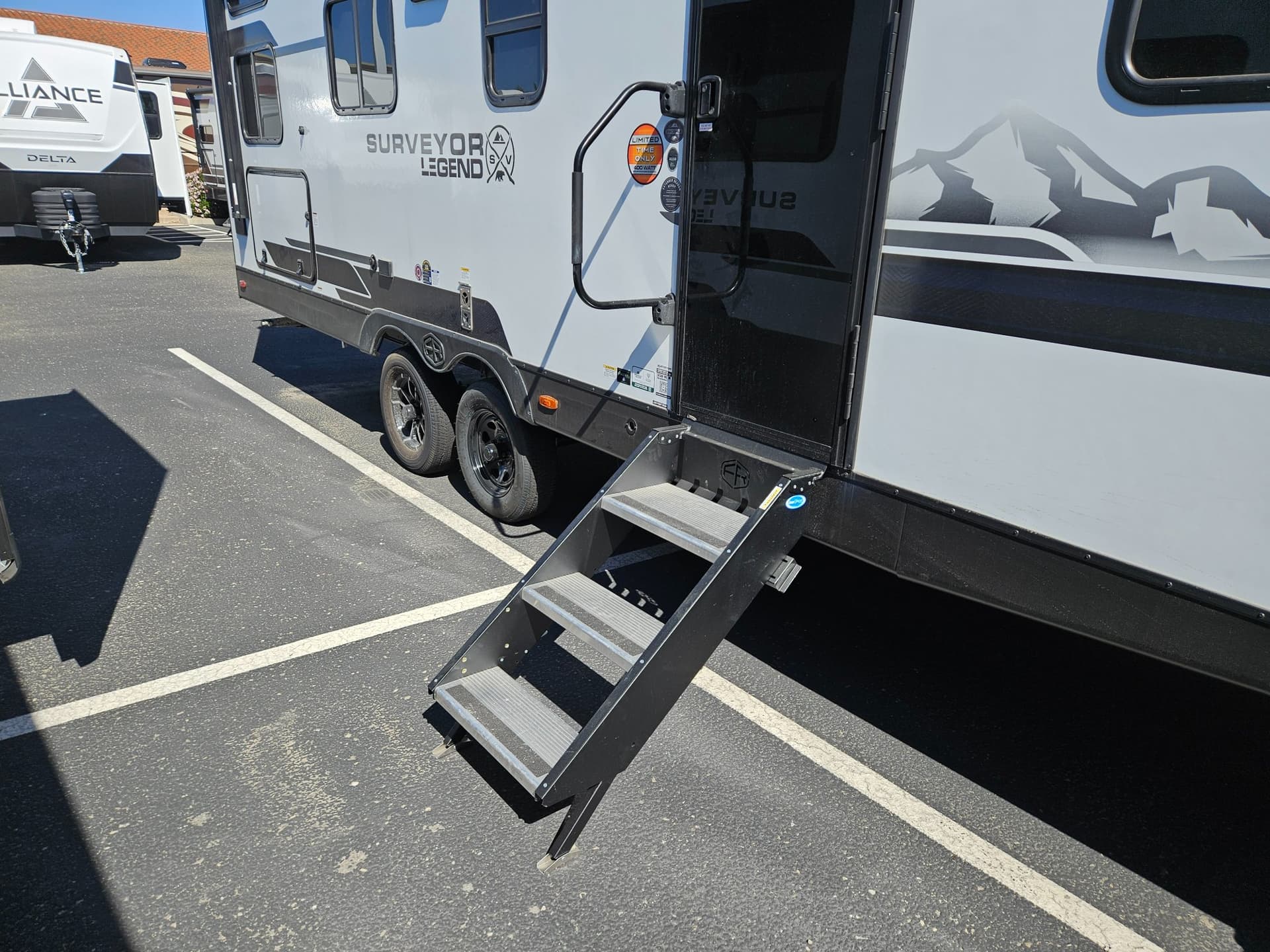 2026 FOREST RIVER 2026 FOREST RIVER SURVEYOR - thumbnail 37