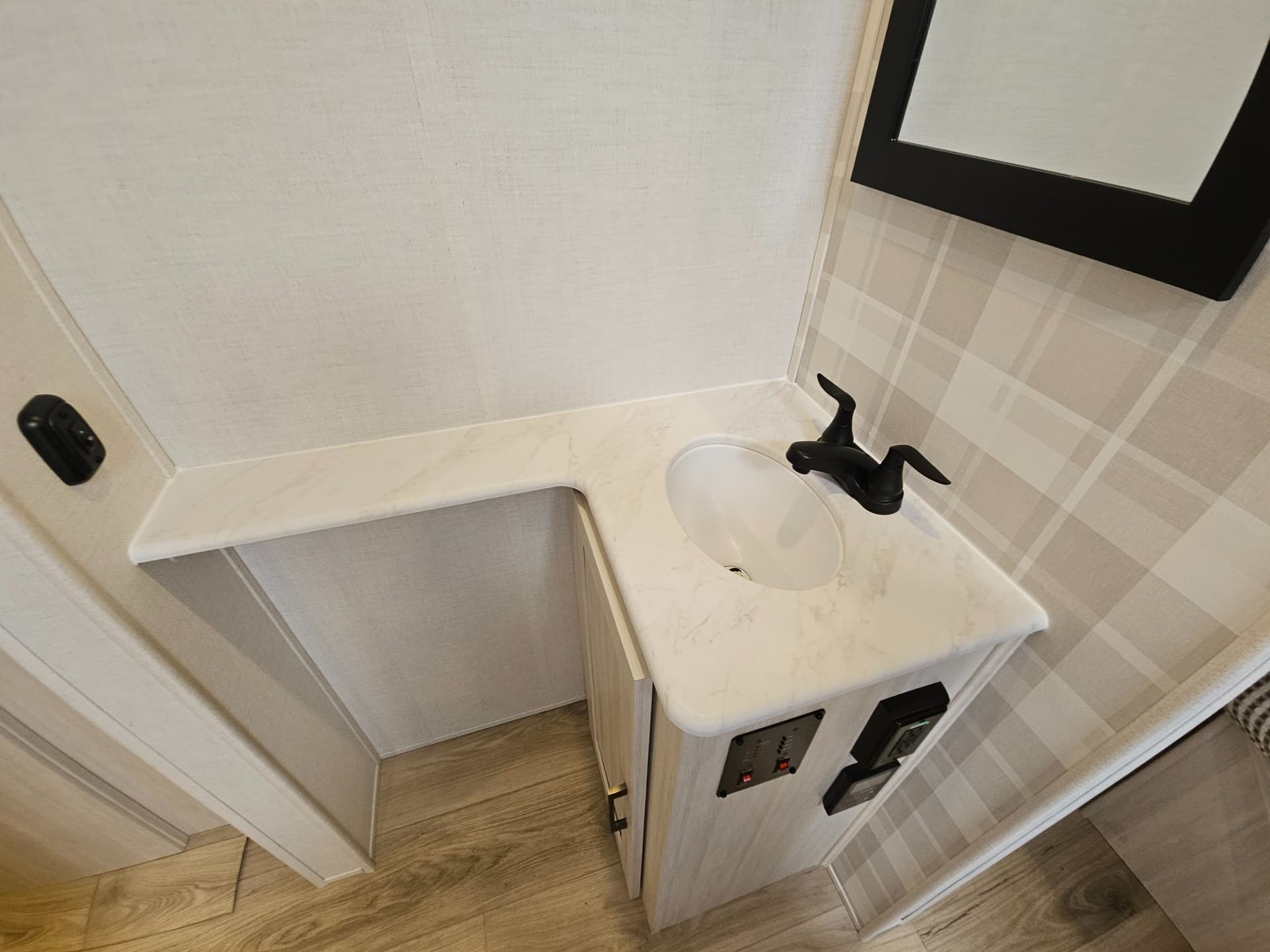 2026 Forest River RV 2026 Forest River RV Surveyor Camp Series - thumbnail 27