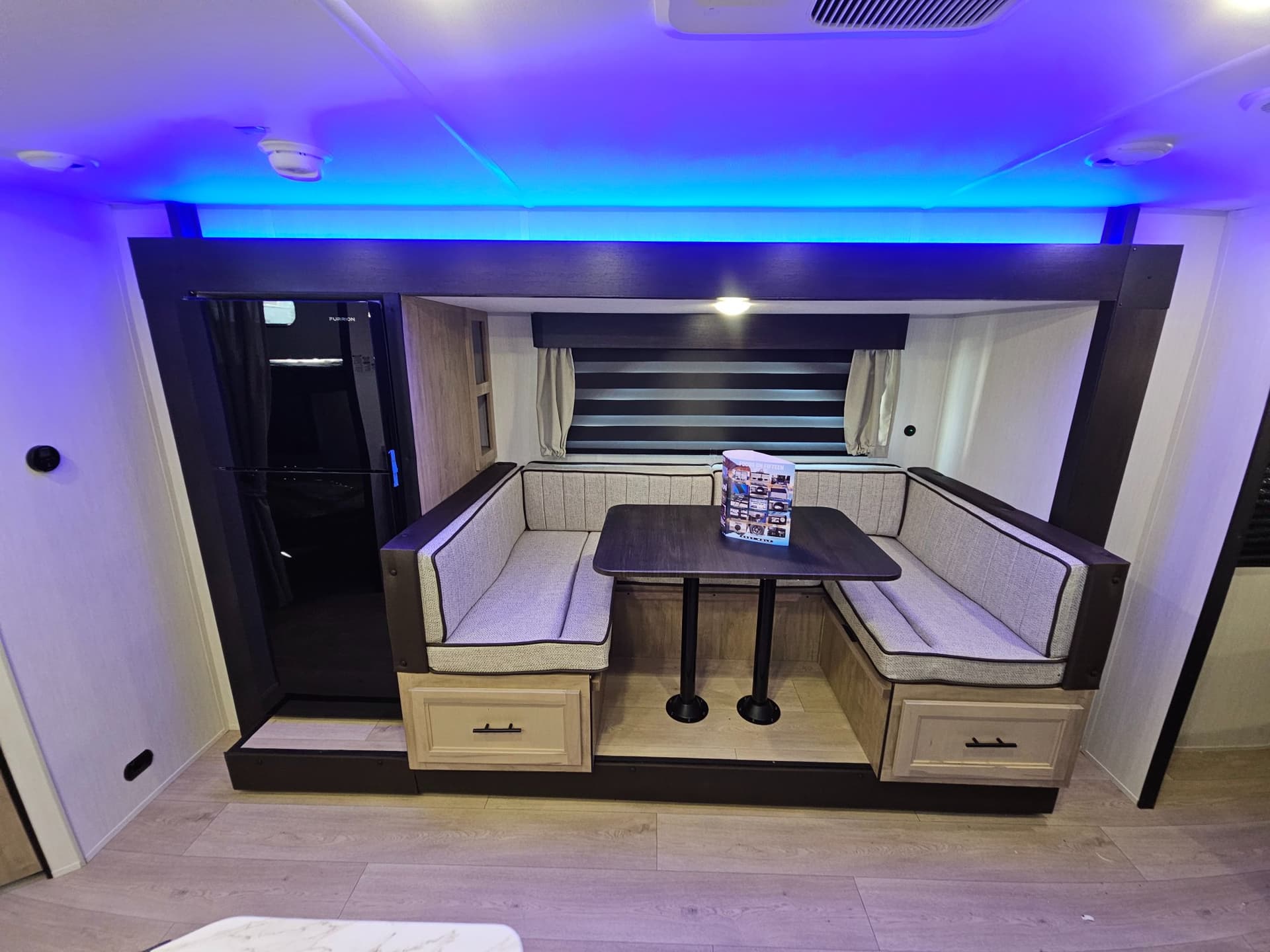 2026 FOREST RIVER 2026 FOREST RIVER CHEROKEE - thumbnail 6