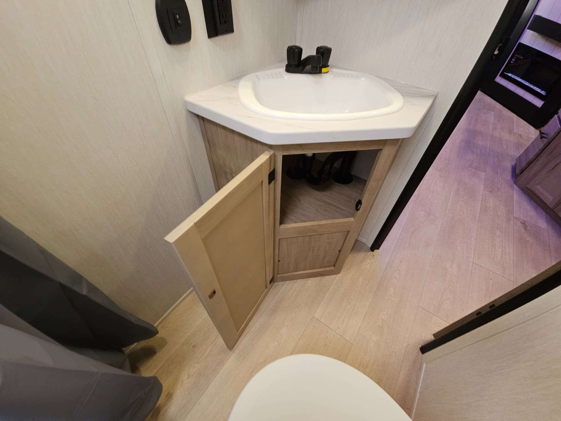 2026 FOREST RIVER 2026 FOREST RIVER CHEROKEE - thumbnail 31