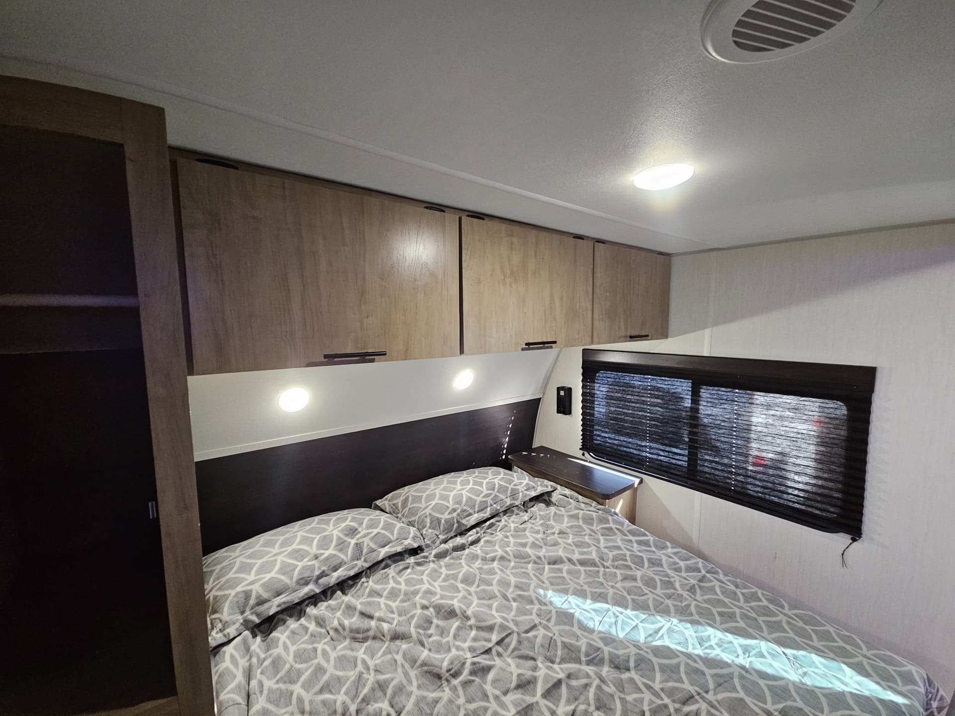 2026 FOREST RIVER 2026 FOREST RIVER CHEROKEE - thumbnail 21