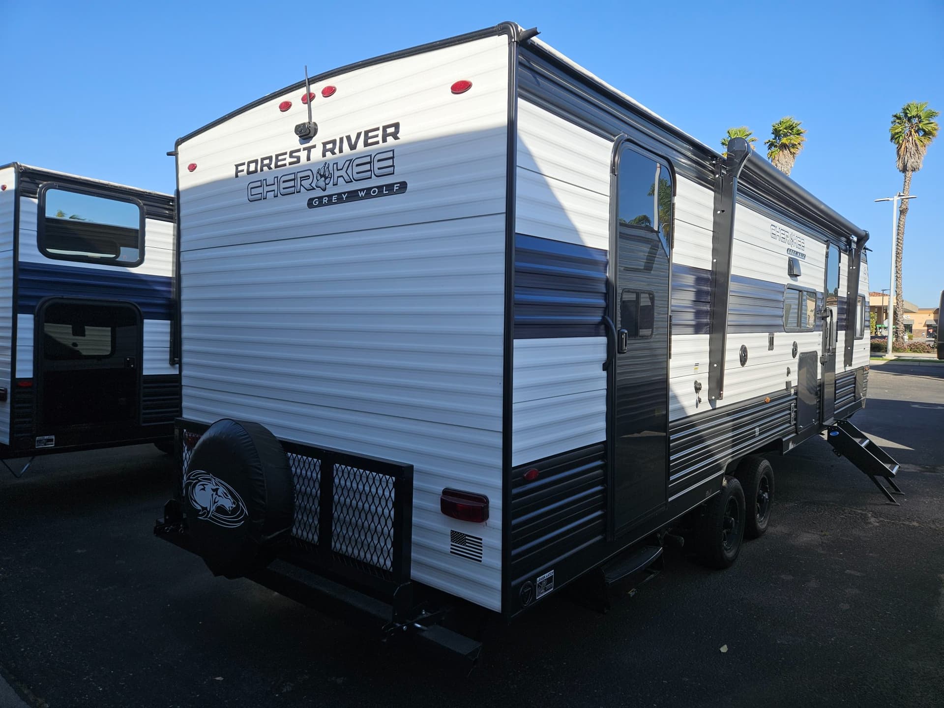 2026 FOREST RIVER 2026 FOREST RIVER CHEROKEE - thumbnail 2