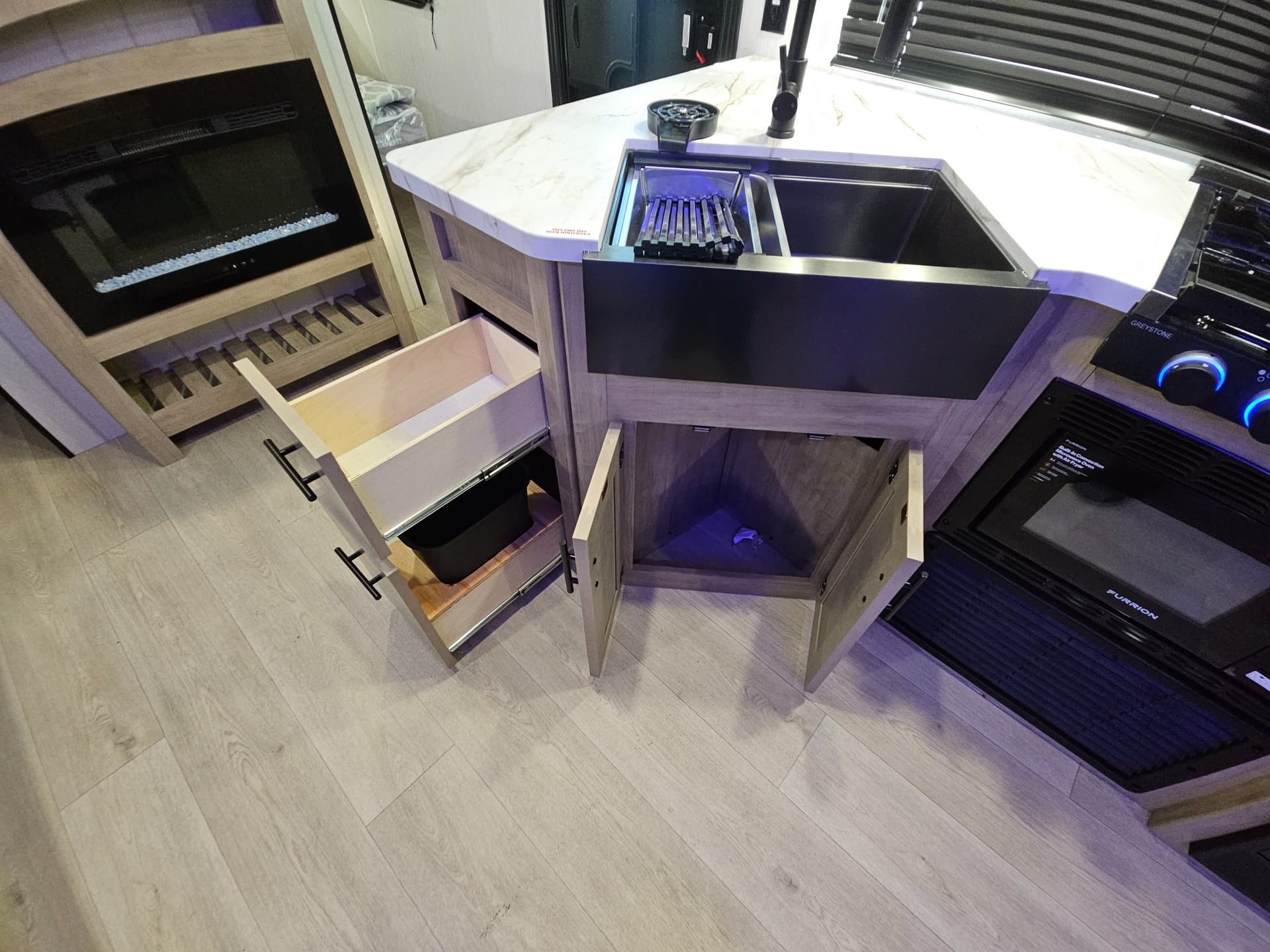 2026 FOREST RIVER 2026 FOREST RIVER CHEROKEE - thumbnail 17