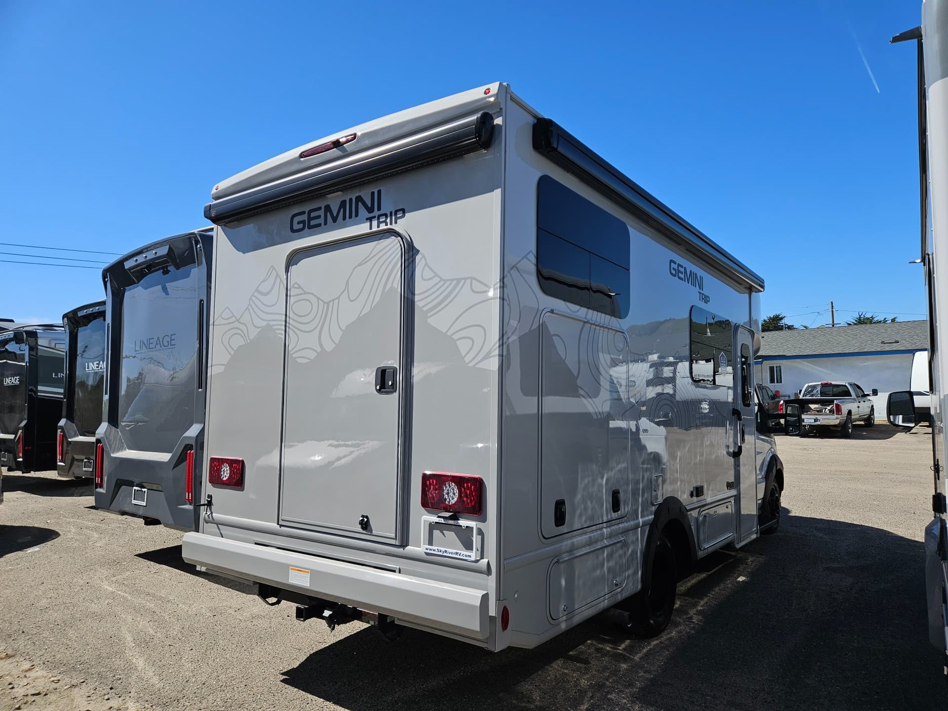 2026 Thor Motor Coach 2026 Thor Motor Coach Gemini Trip - thumbnail 2