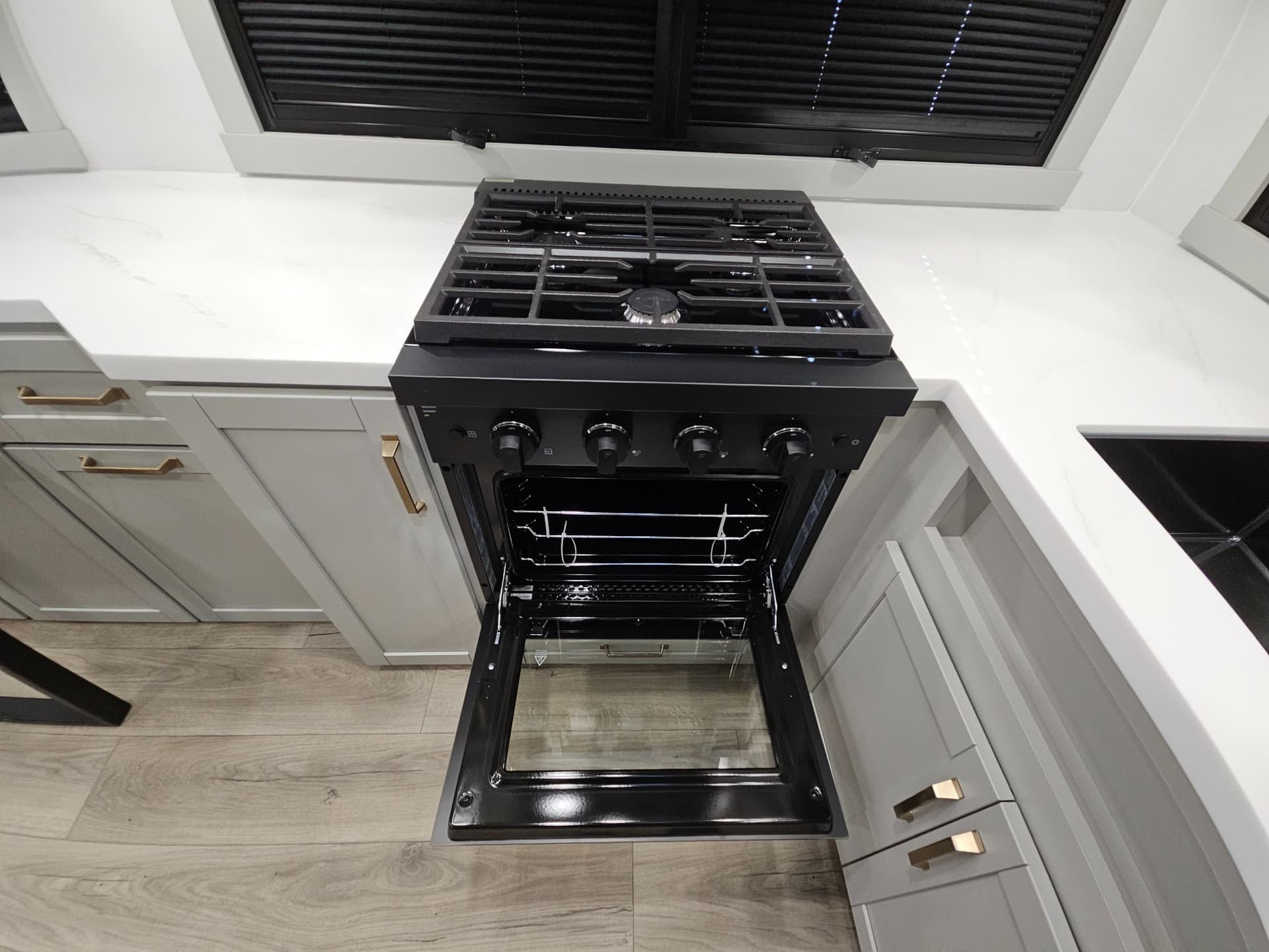 2026 Brinkley RV 2026 Brinkley RV Model Z - thumbnail 12