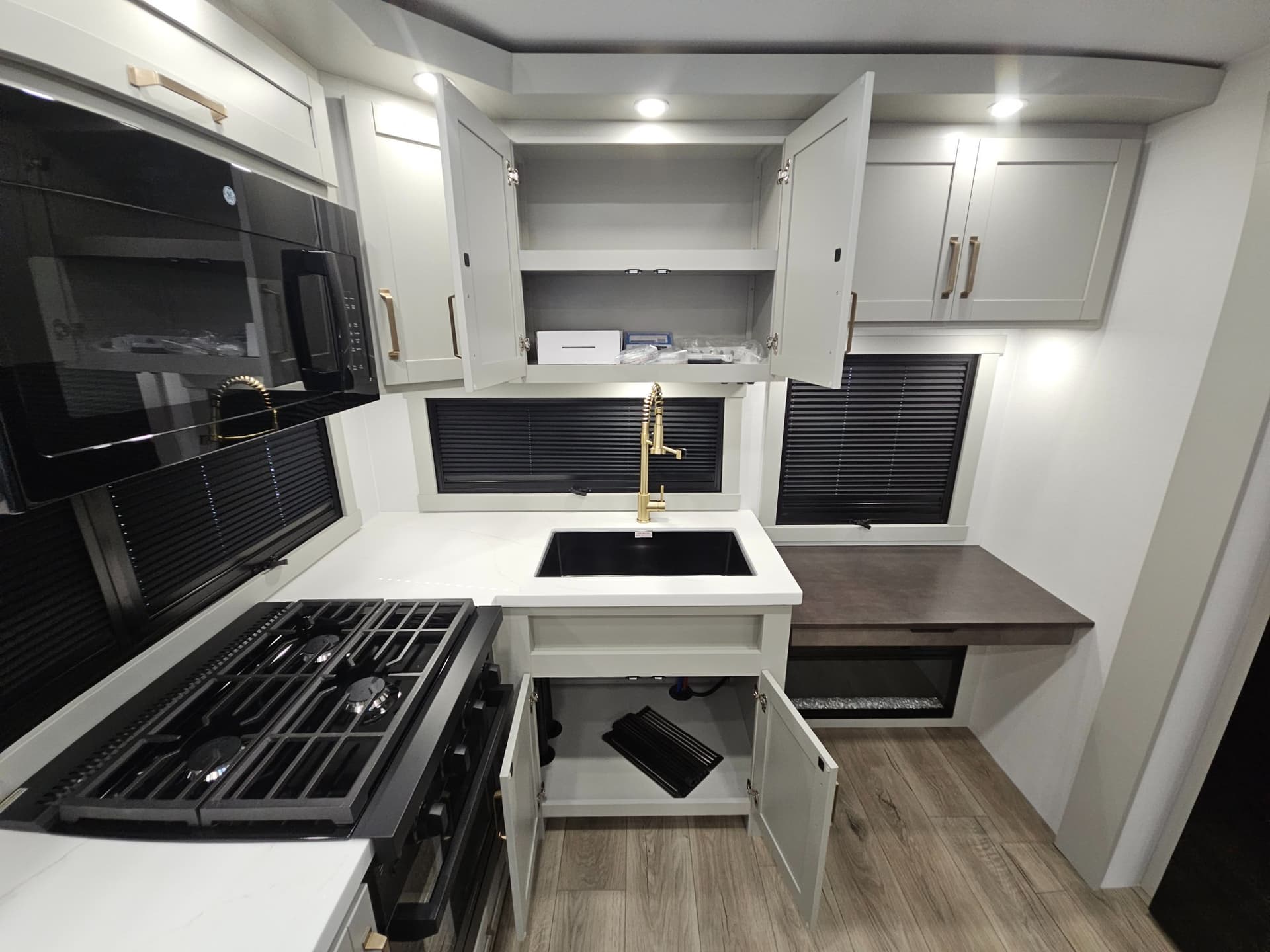 2026 Brinkley RV 2026 Brinkley RV Model Z - thumbnail 13