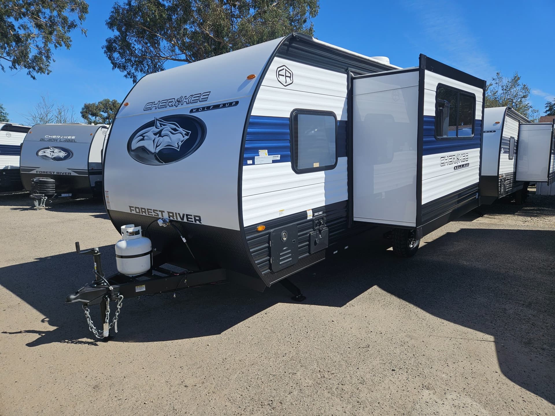 2026 Cherokee 2026 Cherokee Wolf Pup - thumbnail 4