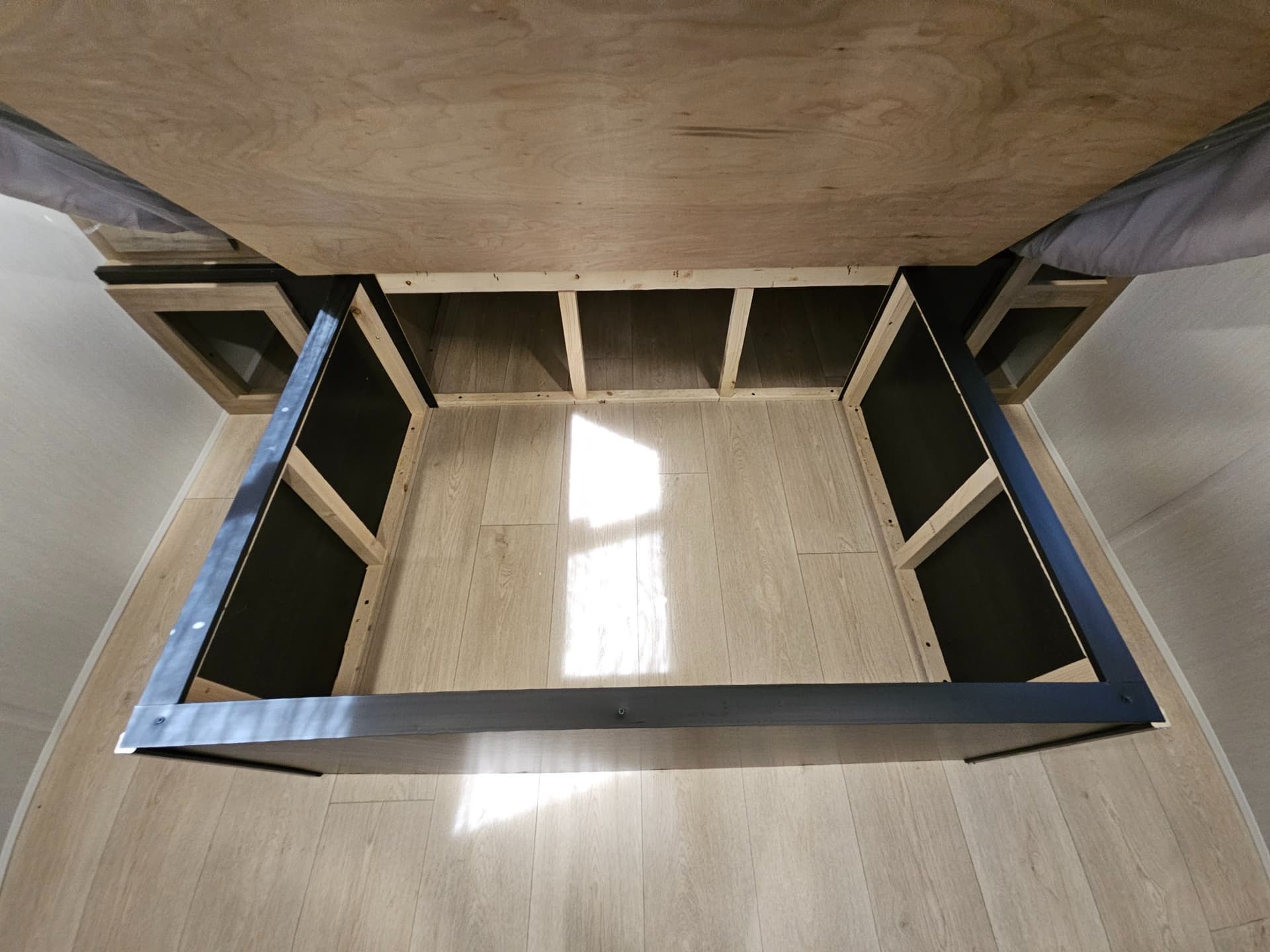 2026 Forest River 2026 Forest River Cherokee Timberwolf - thumbnail 33