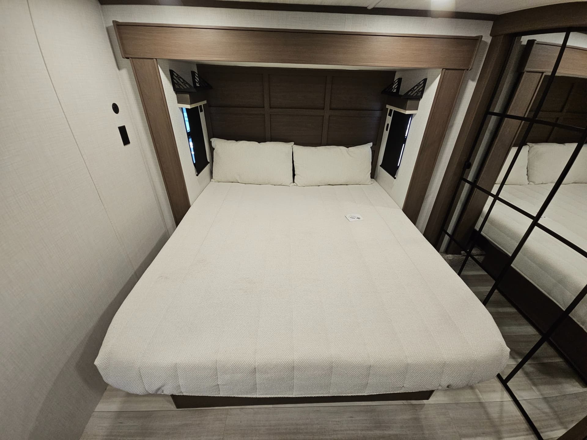 2026 Keystone RV 2026 Keystone RV Cougar - thumbnail 32