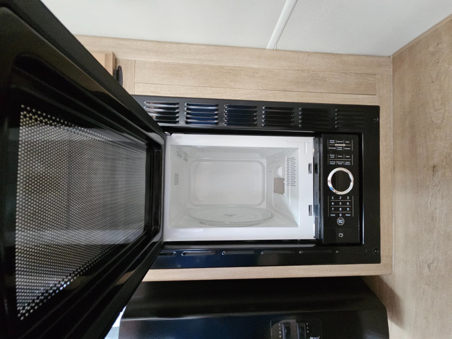 2016 Coachmen 2016 Coachmen Prism - thumbnail 11