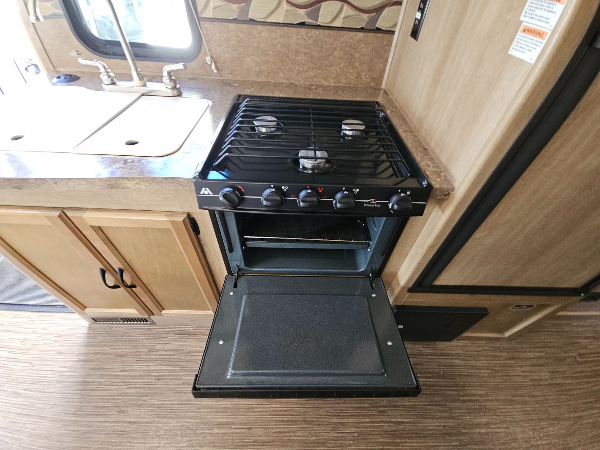 2016 Coachmen 2016 Coachmen Prism - thumbnail 12