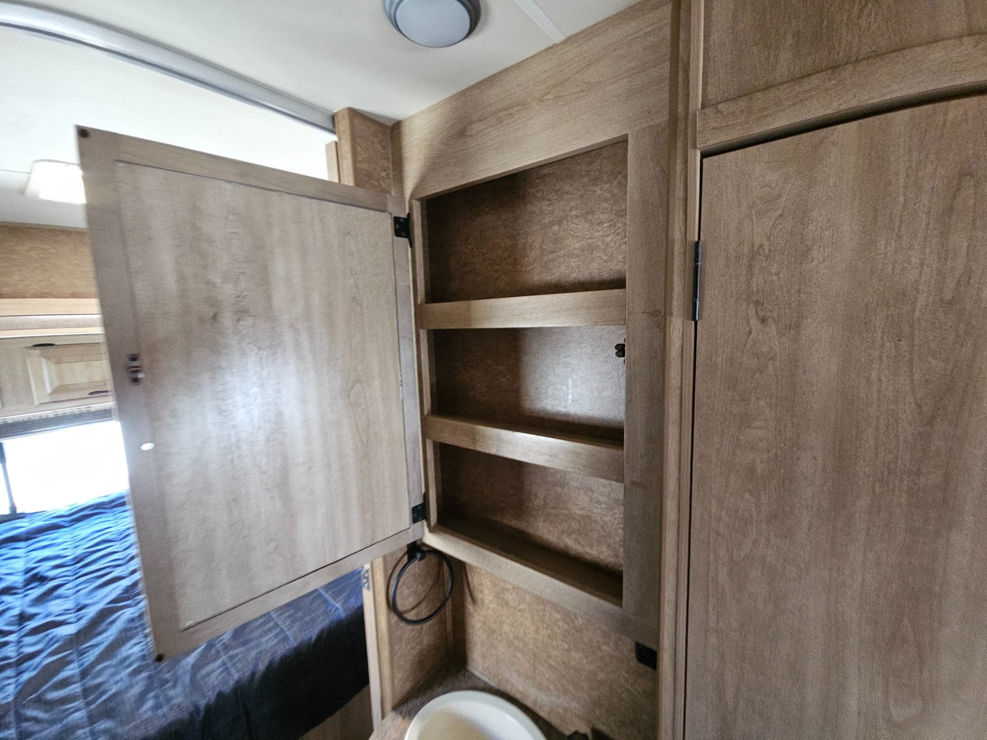 2016 Coachmen 2016 Coachmen Prism - thumbnail 21