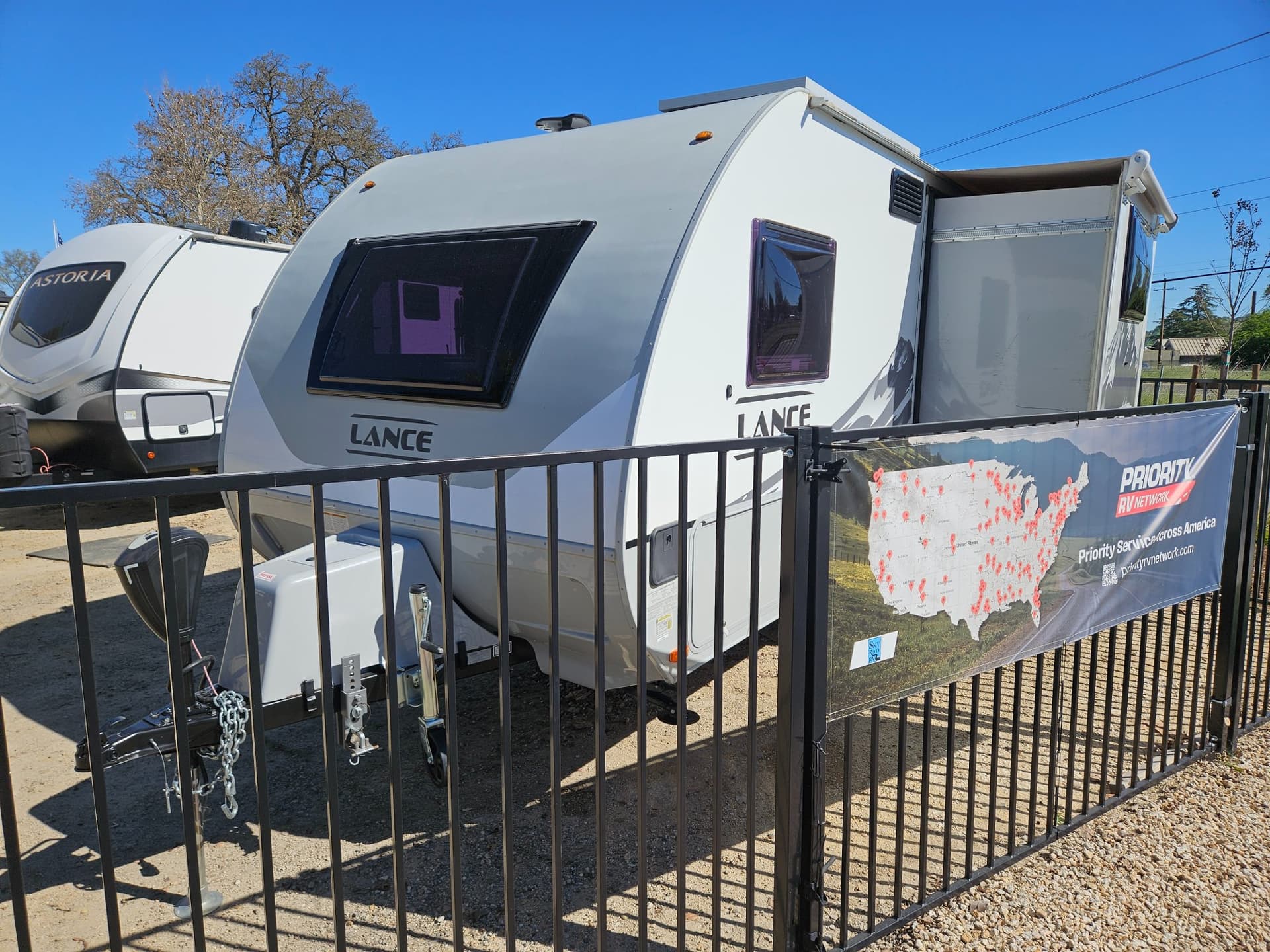 2021 Lance 2021 Lance LANCE - thumbnail 4