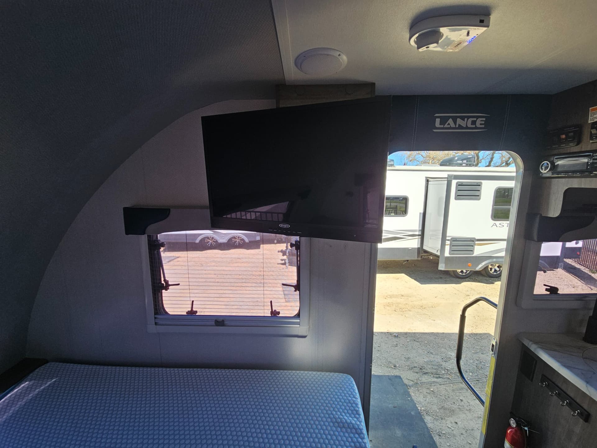 2021 Lance 2021 Lance LANCE - thumbnail 22
