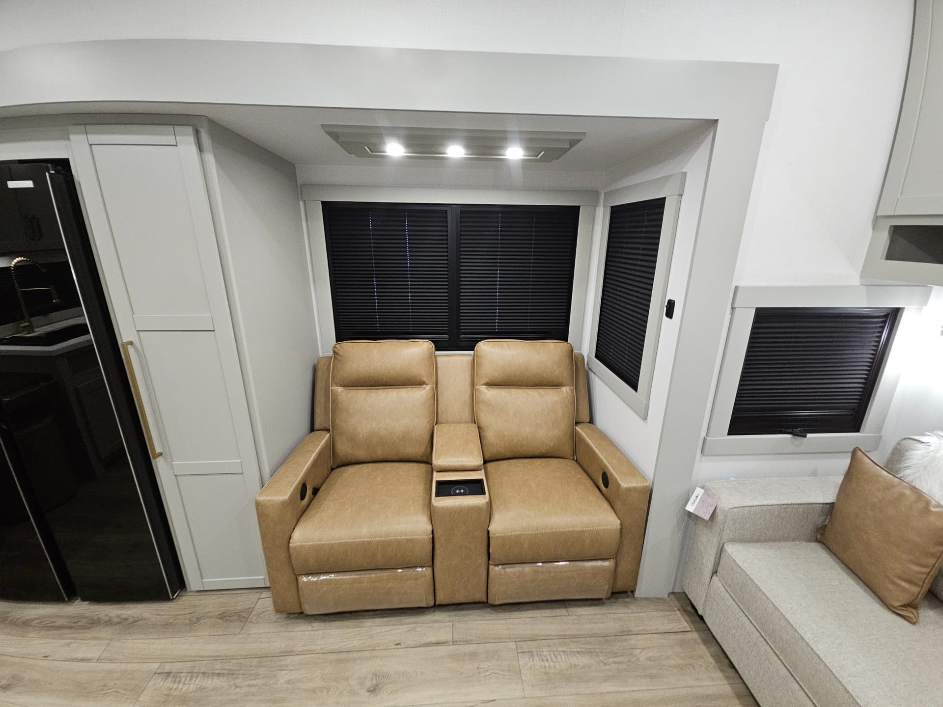 2026 Brinkley RV 2026 Brinkley RV Model Z - thumbnail 21