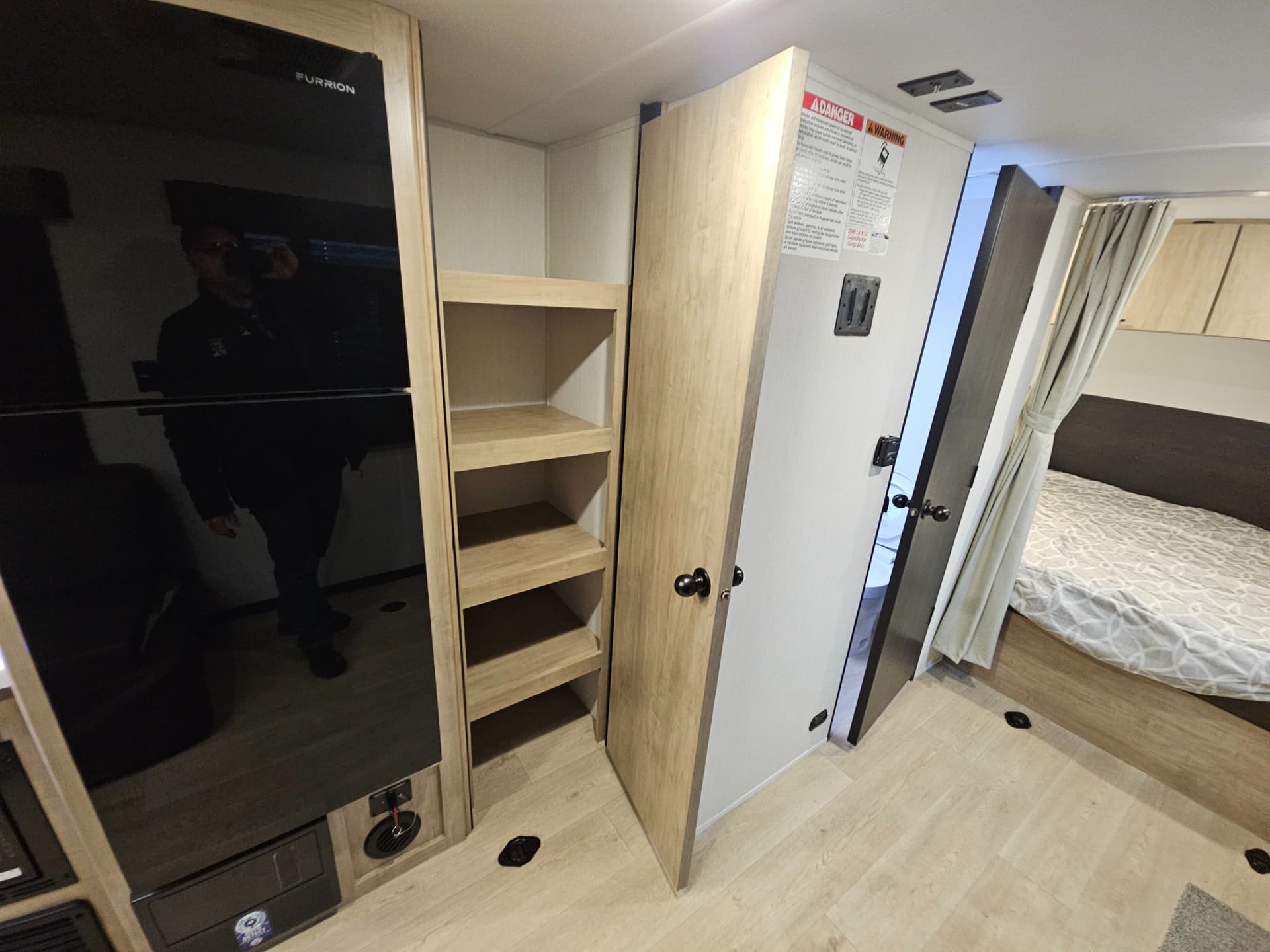 2026 Forest River 2026 Forest River Cherokee Grey Wolf Black Label Toy Hauler - thumbnail 16