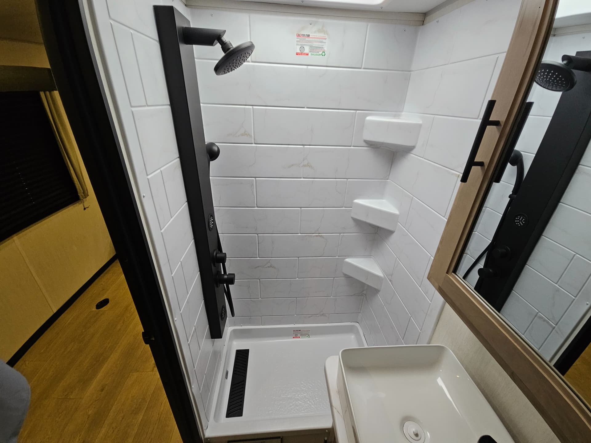 2026 Forest River 2026 Forest River Cherokee Grey Wolf Black Label Toy Hauler - thumbnail 22