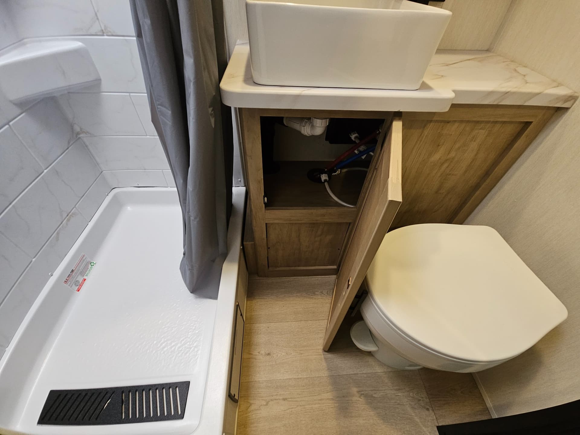 2026 Forest River 2026 Forest River Cherokee Grey Wolf Black Label Toy Hauler - thumbnail 25