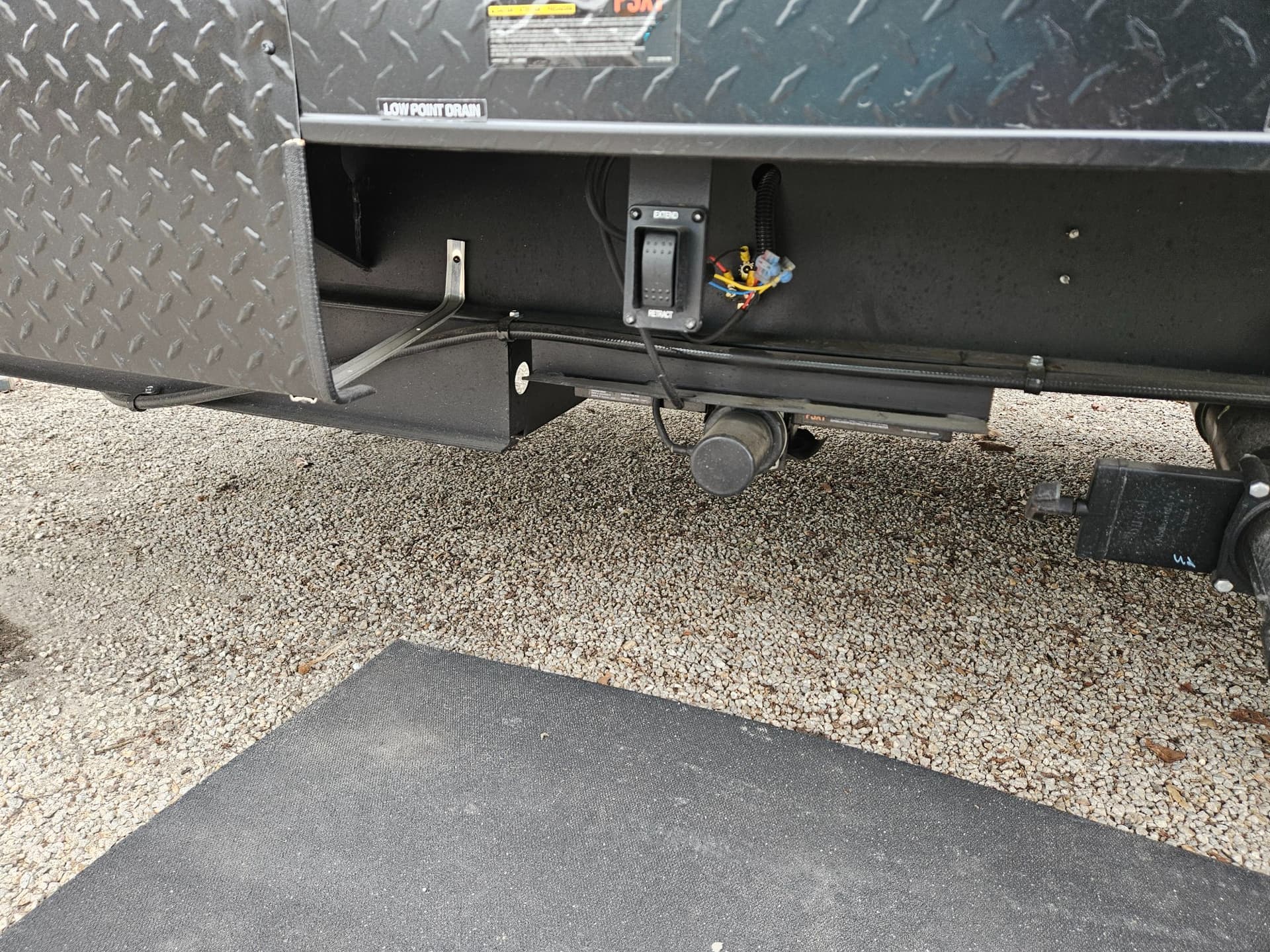 2026 Forest River 2026 Forest River Cherokee Grey Wolf Black Label Toy Hauler - thumbnail 34