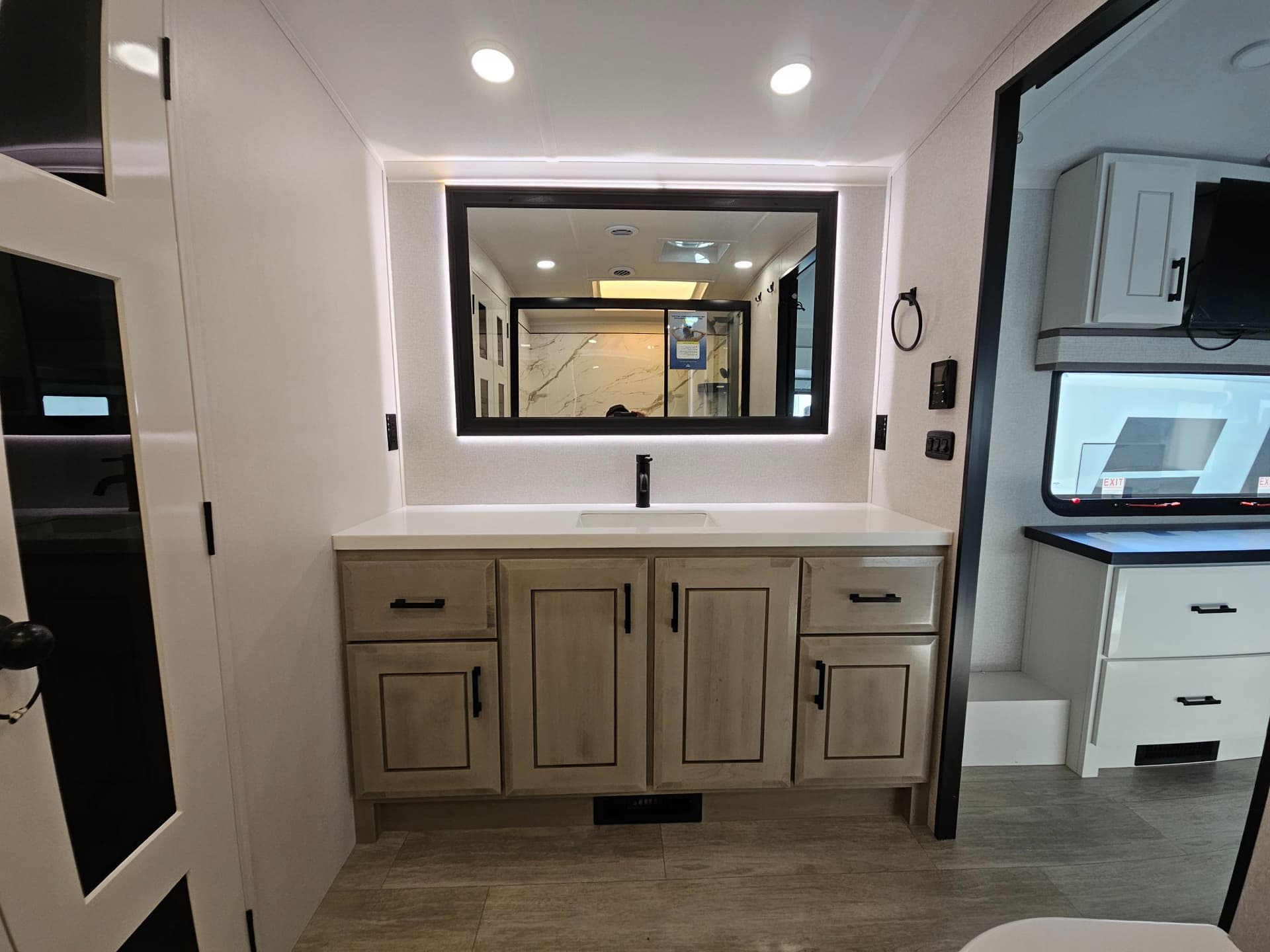 2026 Jayco 2026 Jayco Pinnacle - thumbnail 34