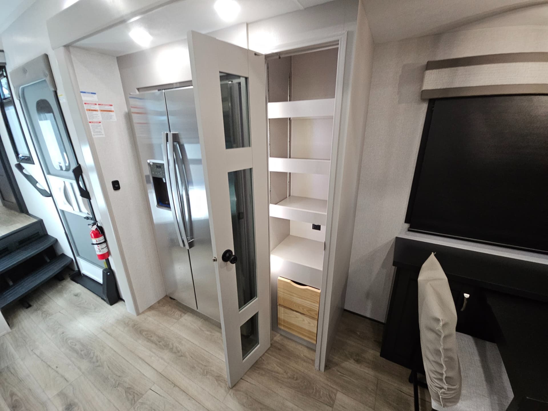 2026 Jayco 2026 Jayco North Point - thumbnail 7