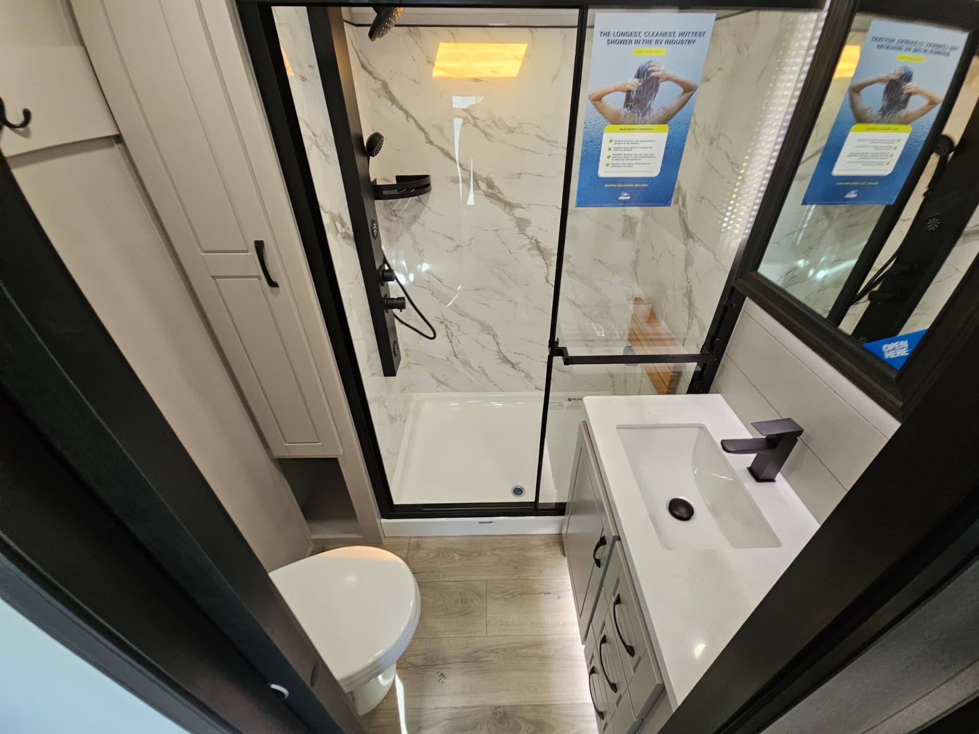 2026 Jayco 2026 Jayco North Point - thumbnail 17