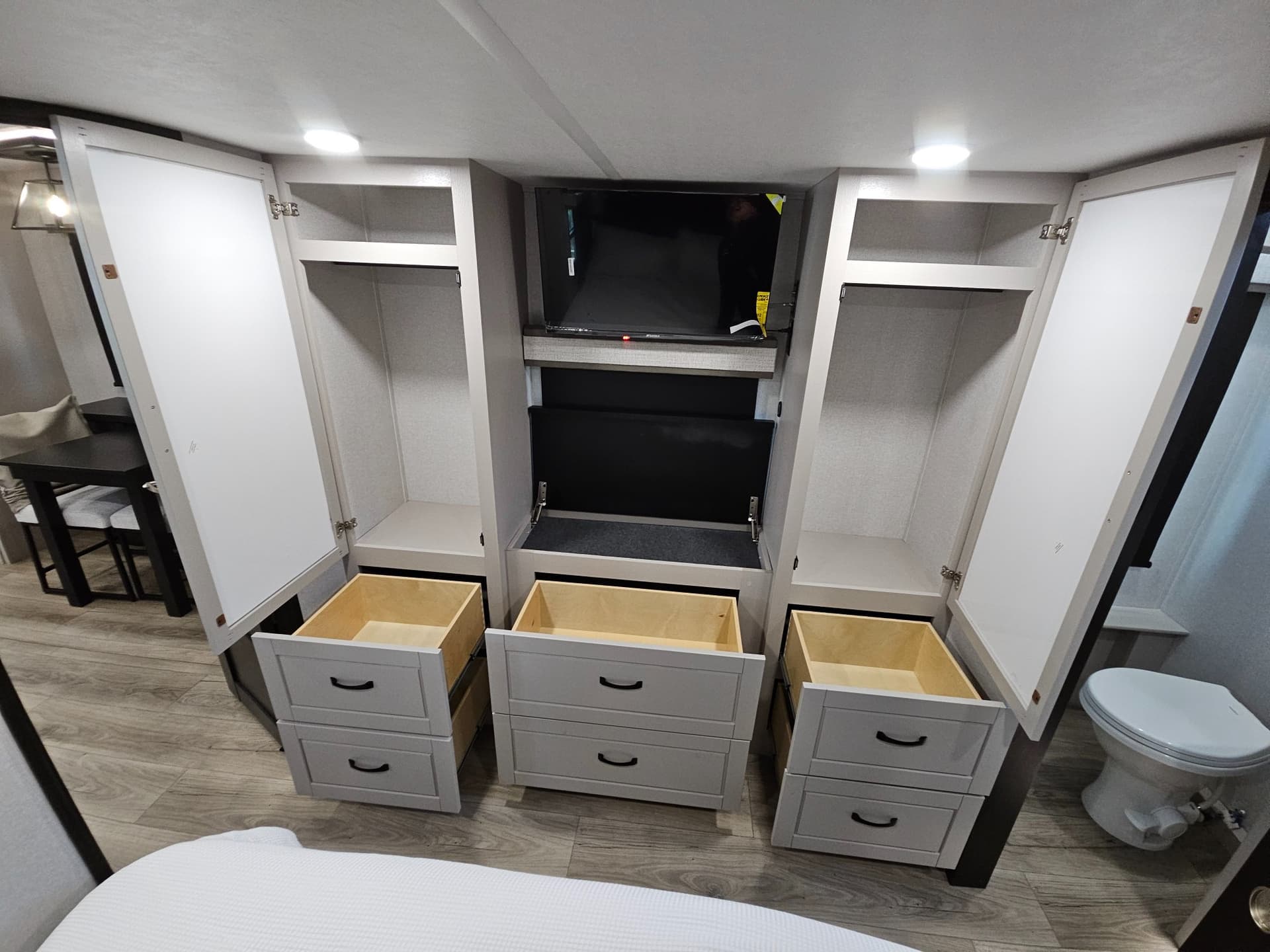 2026 Jayco 2026 Jayco North Point - thumbnail 33