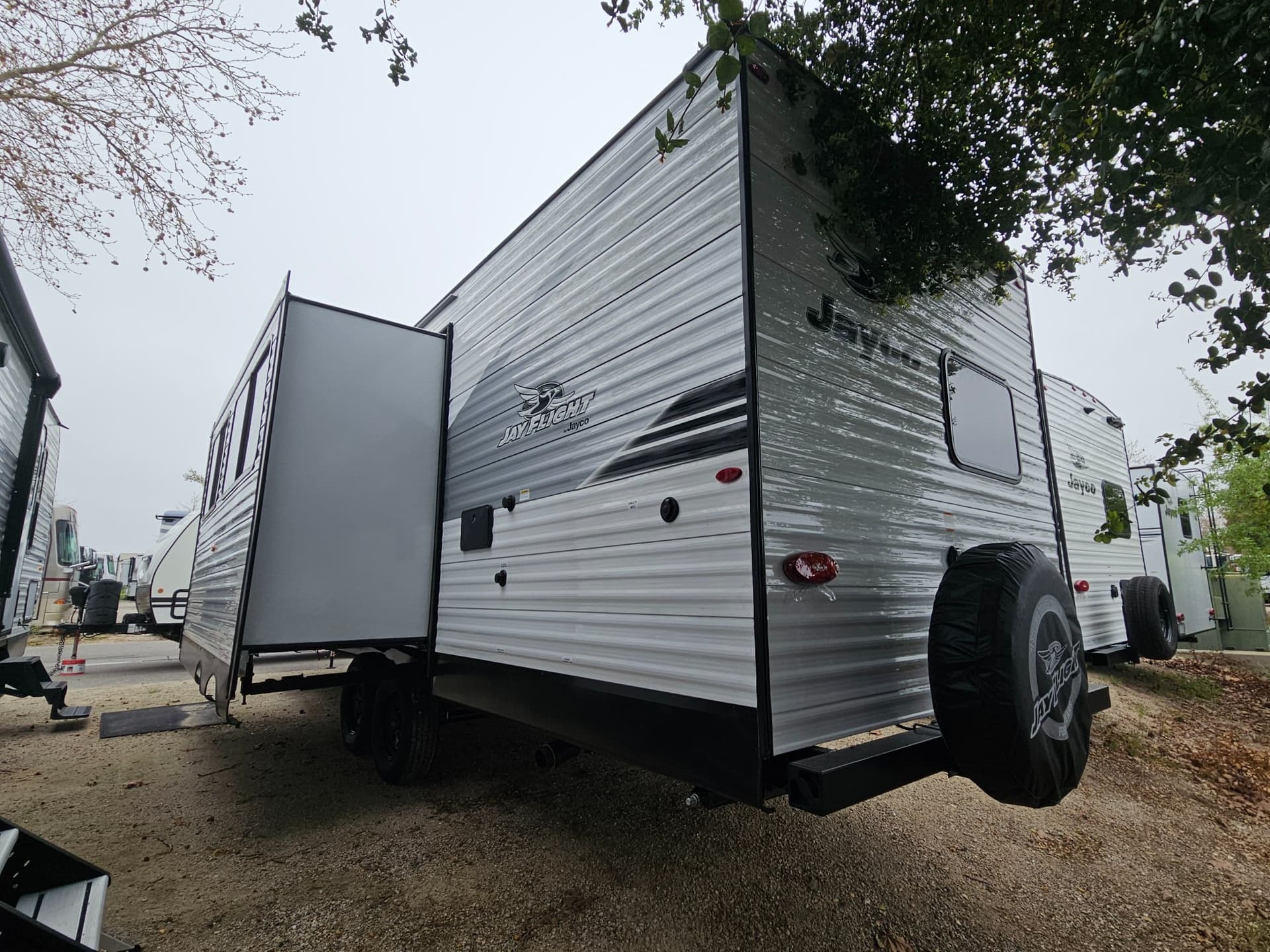 2026 Jayco 2026 Jayco Jay Flight SLX - thumbnail 3