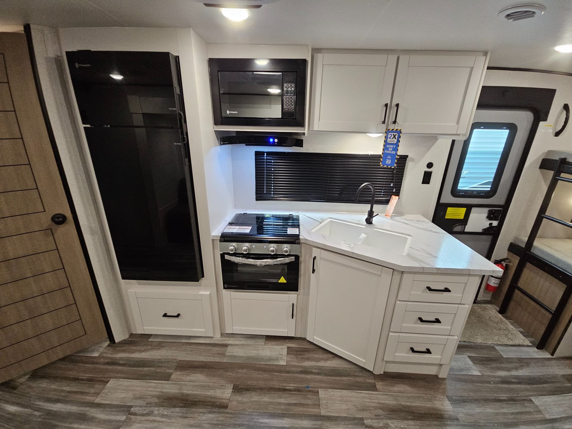 2026 Jayco 2026 Jayco Jay Flight SLX - thumbnail 13