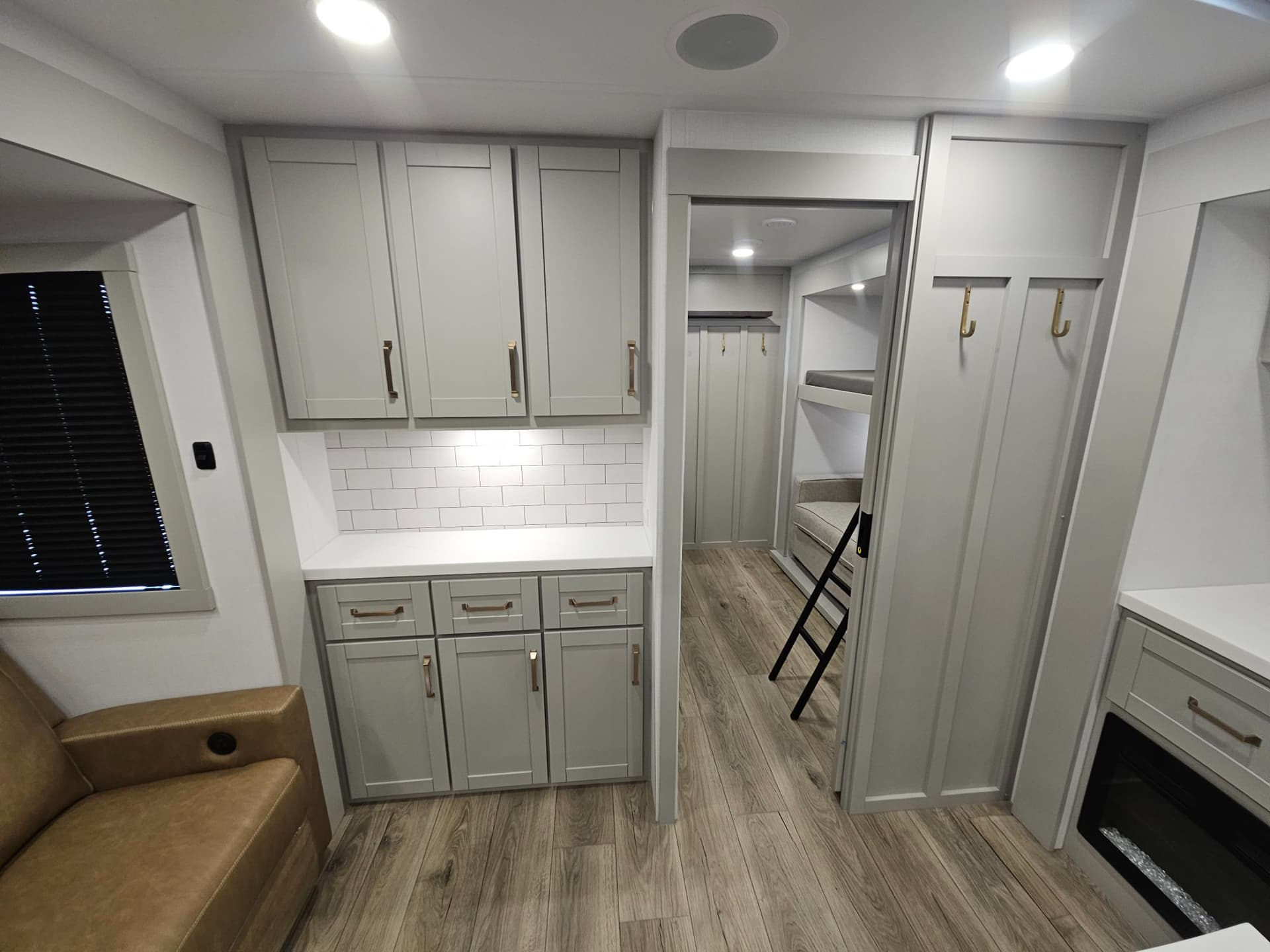 2026 Brinkley RV 2026 Brinkley RV Model Z - thumbnail 10