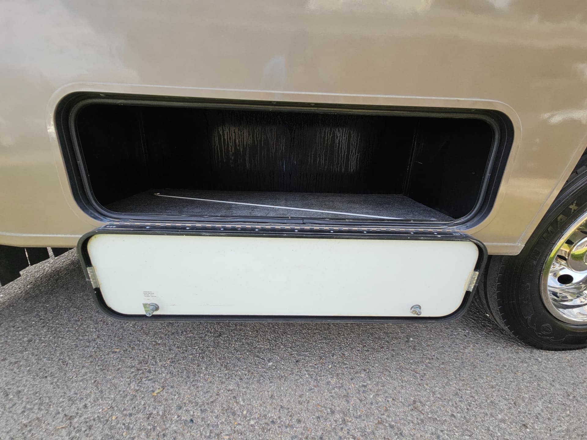 2009 Winnebago 2009 Winnebago Vista - thumbnail 40