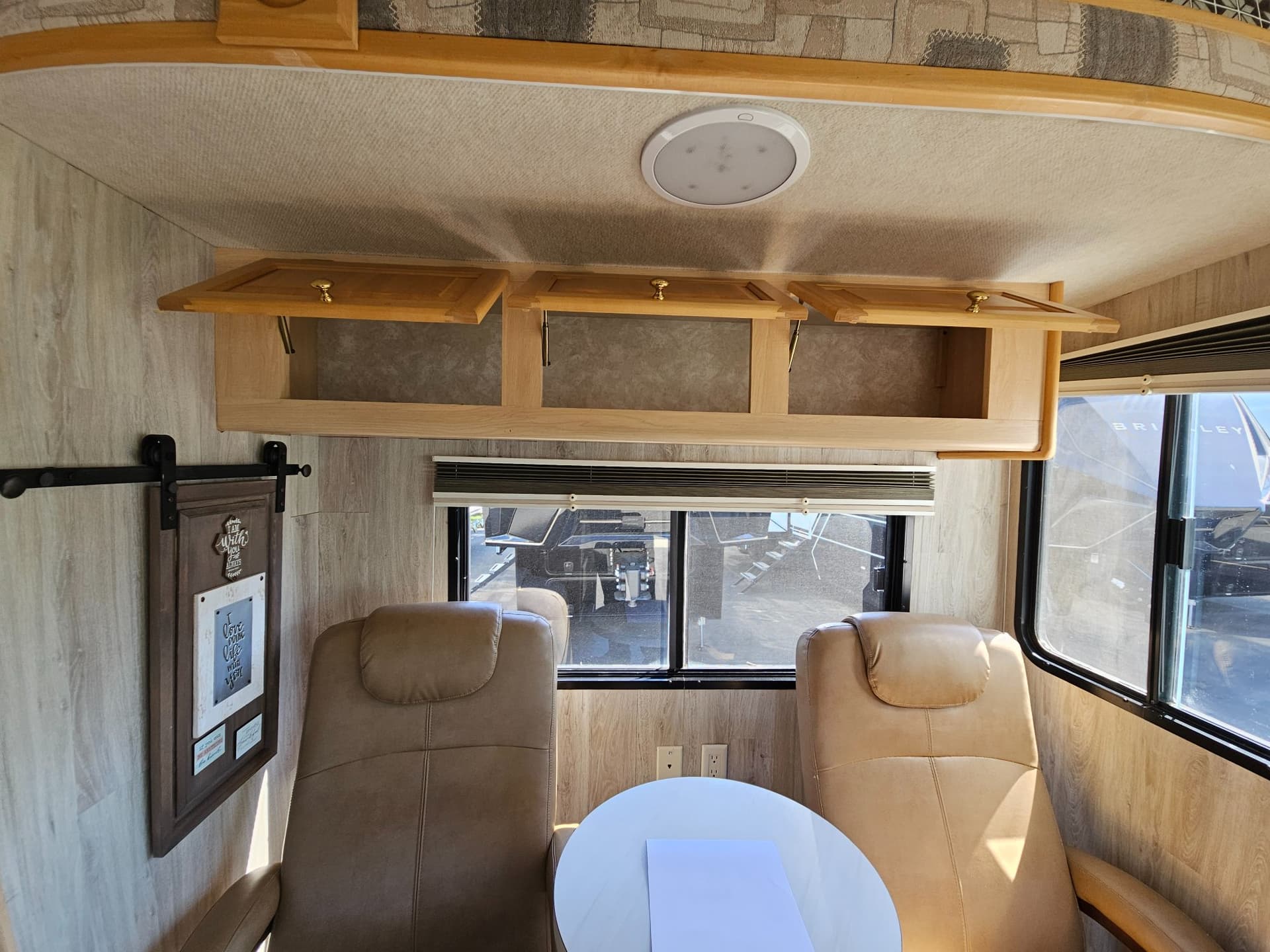 2004 Tiffin 2004 Tiffin Allegro - thumbnail 13