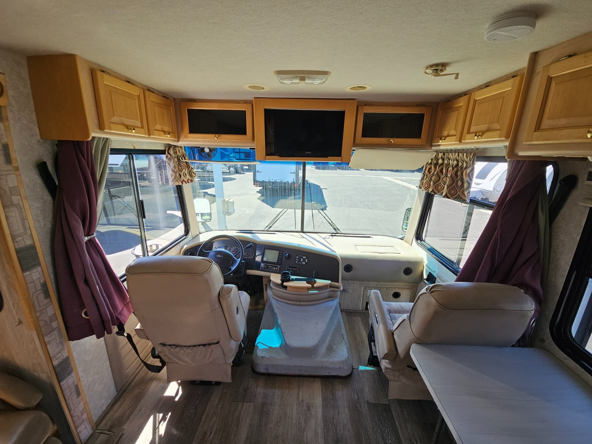 2004 Tiffin 2004 Tiffin Allegro - thumbnail 24