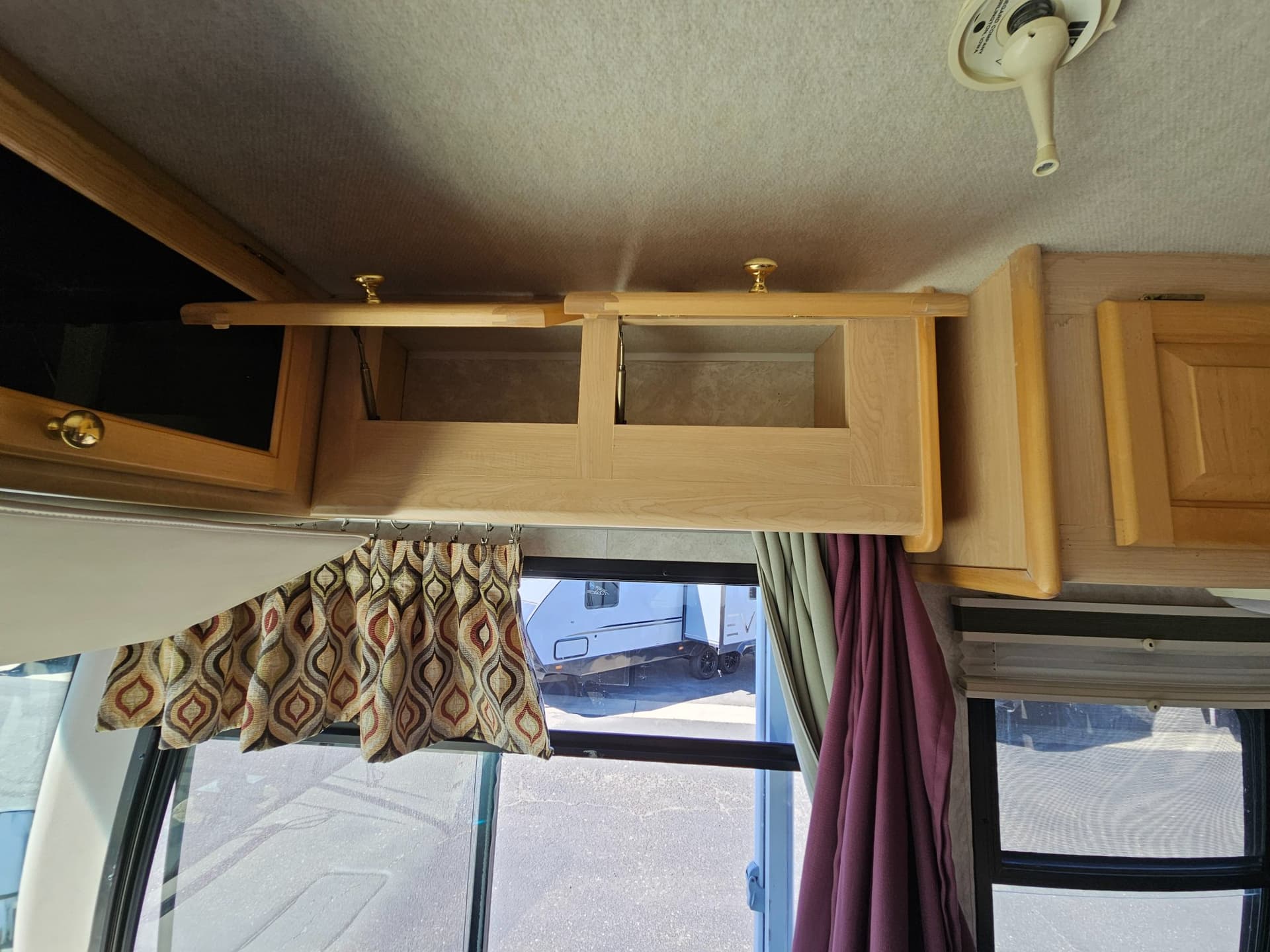 2004 Tiffin 2004 Tiffin Allegro - thumbnail 30