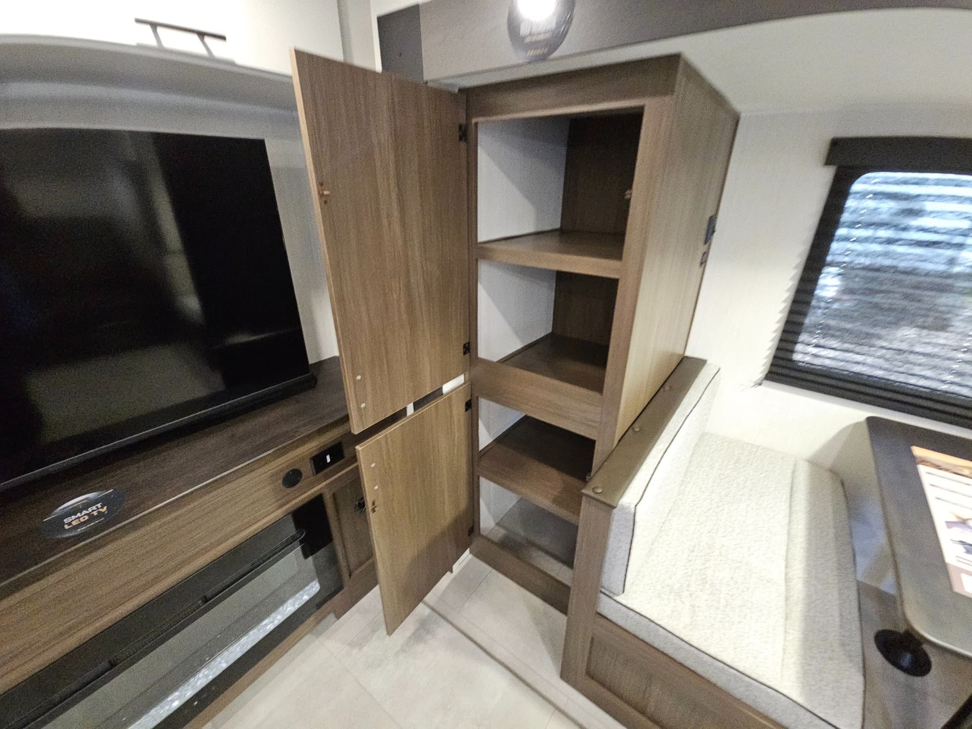 2026 Prime Time RV 2026 Prime Time RV Tracer - thumbnail 10