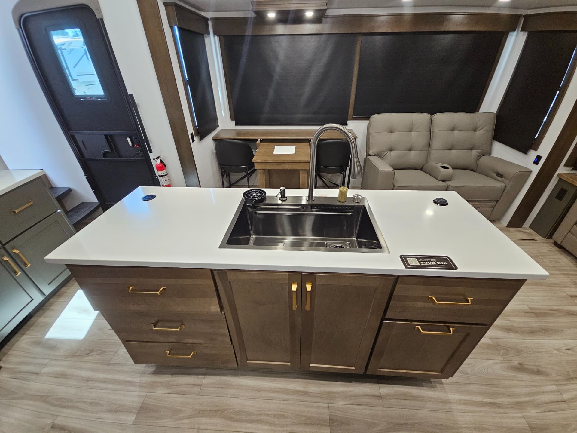 2026 Keystone RV 2026 Keystone RV Montana High Country - thumbnail 24