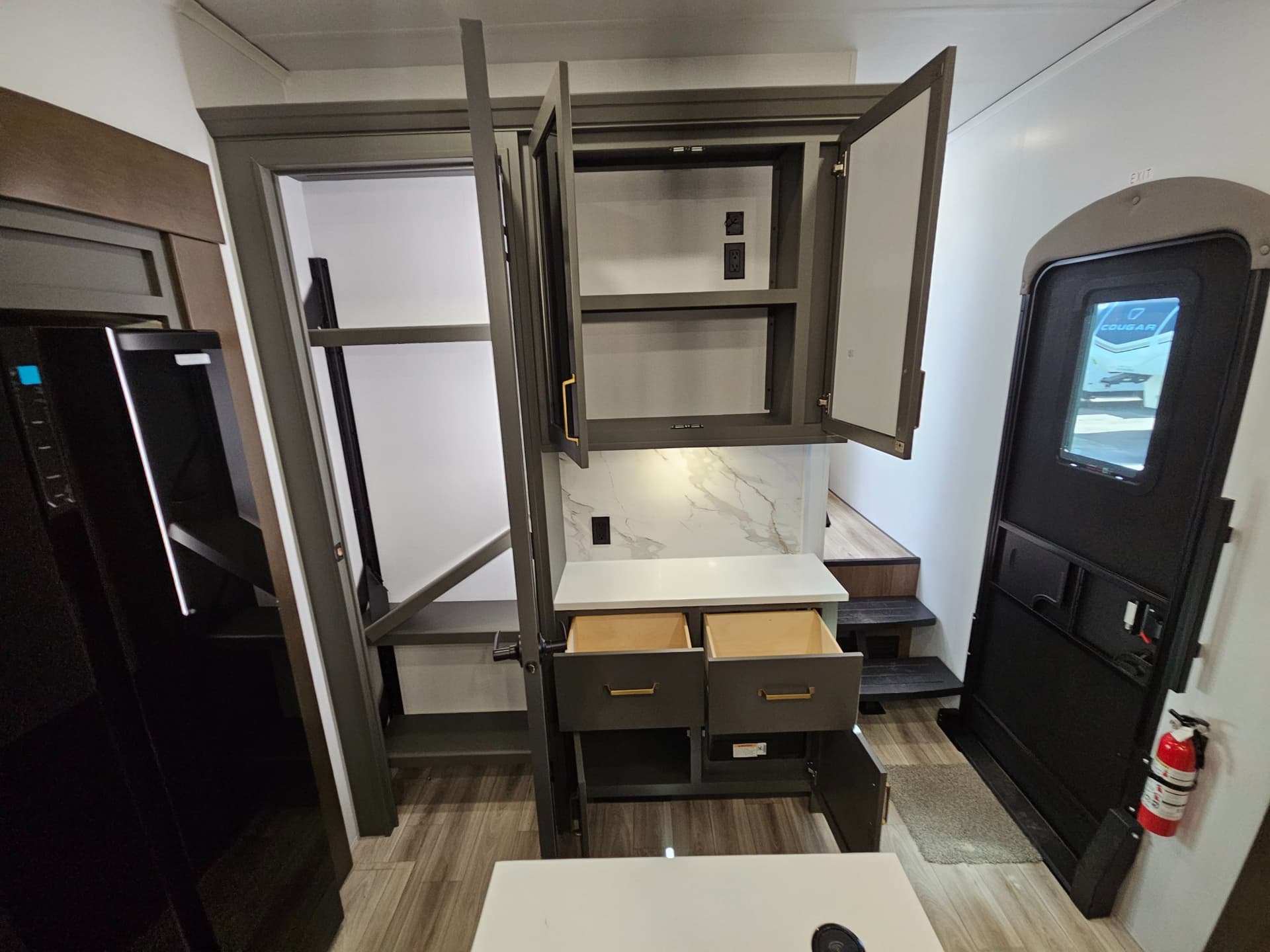 2026 Keystone RV 2026 Keystone RV Montana High Country - thumbnail 27