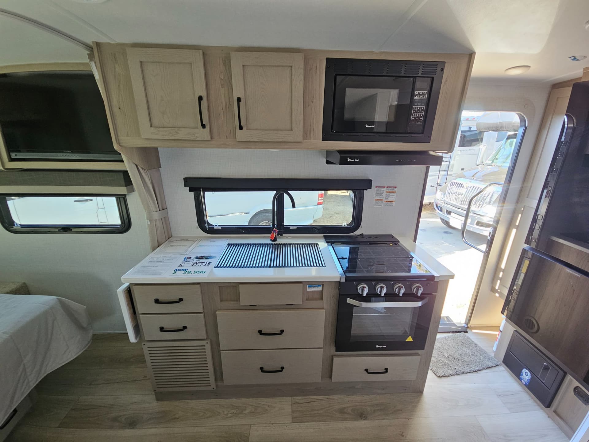 2025 Rockwood 2025 Rockwood Mini Lite - thumbnail 13