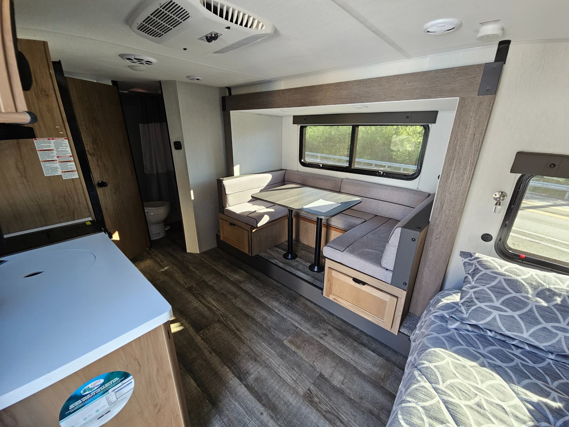 2024 Forest River 2024 Forest River Cherokee Wolf Pup Black Label - thumbnail 5