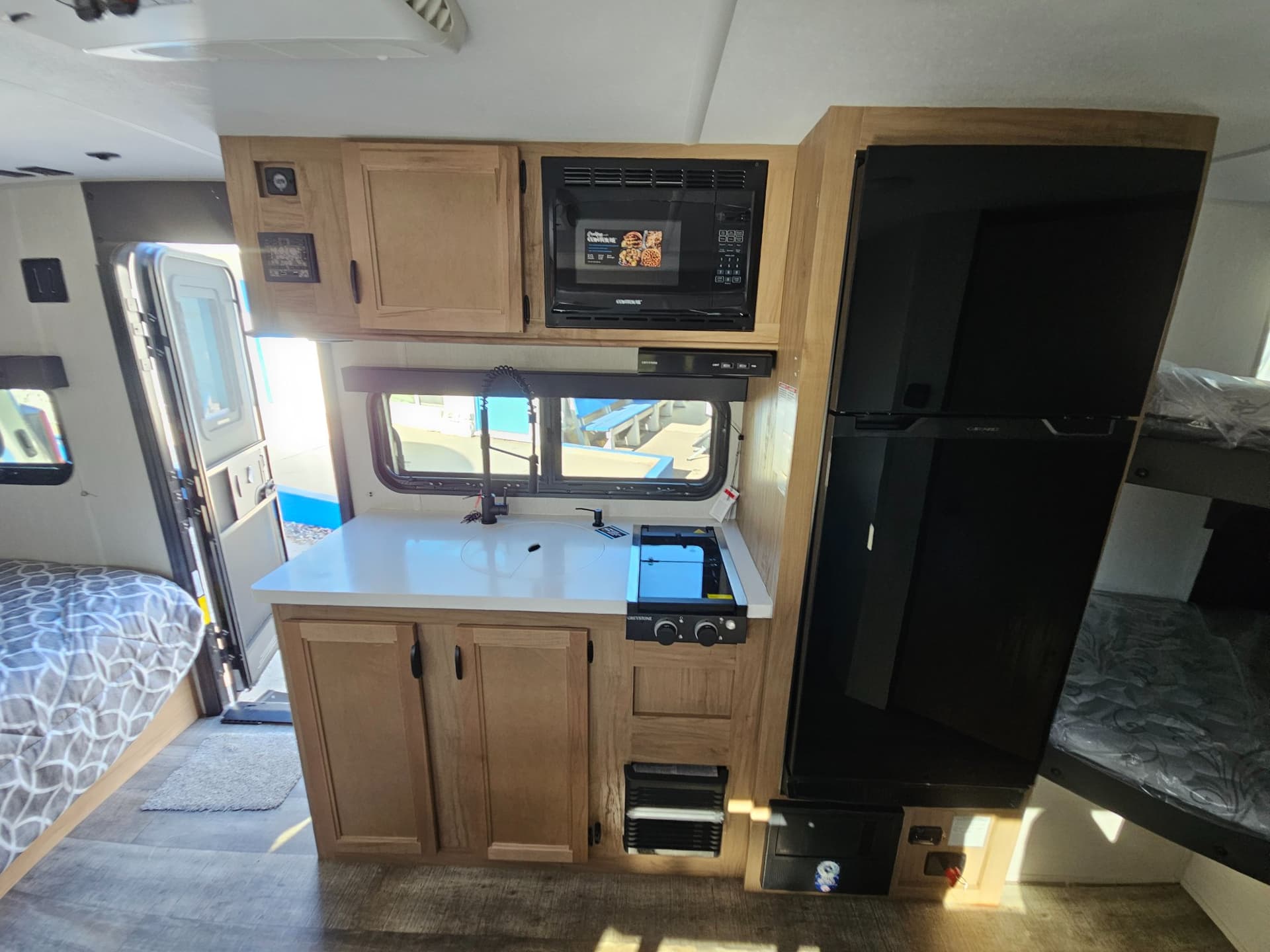 2024 Forest River 2024 Forest River Cherokee Wolf Pup Black Label - thumbnail 10