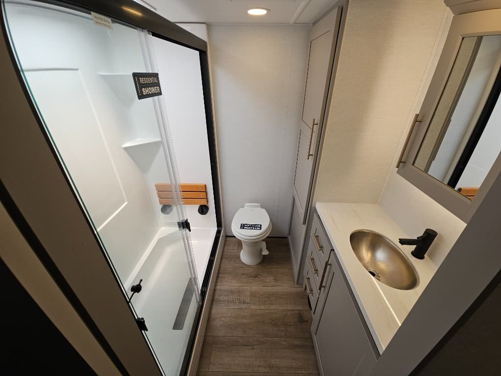 2025 Alliance RV 2025 Alliance RV Paradigm - thumbnail 35