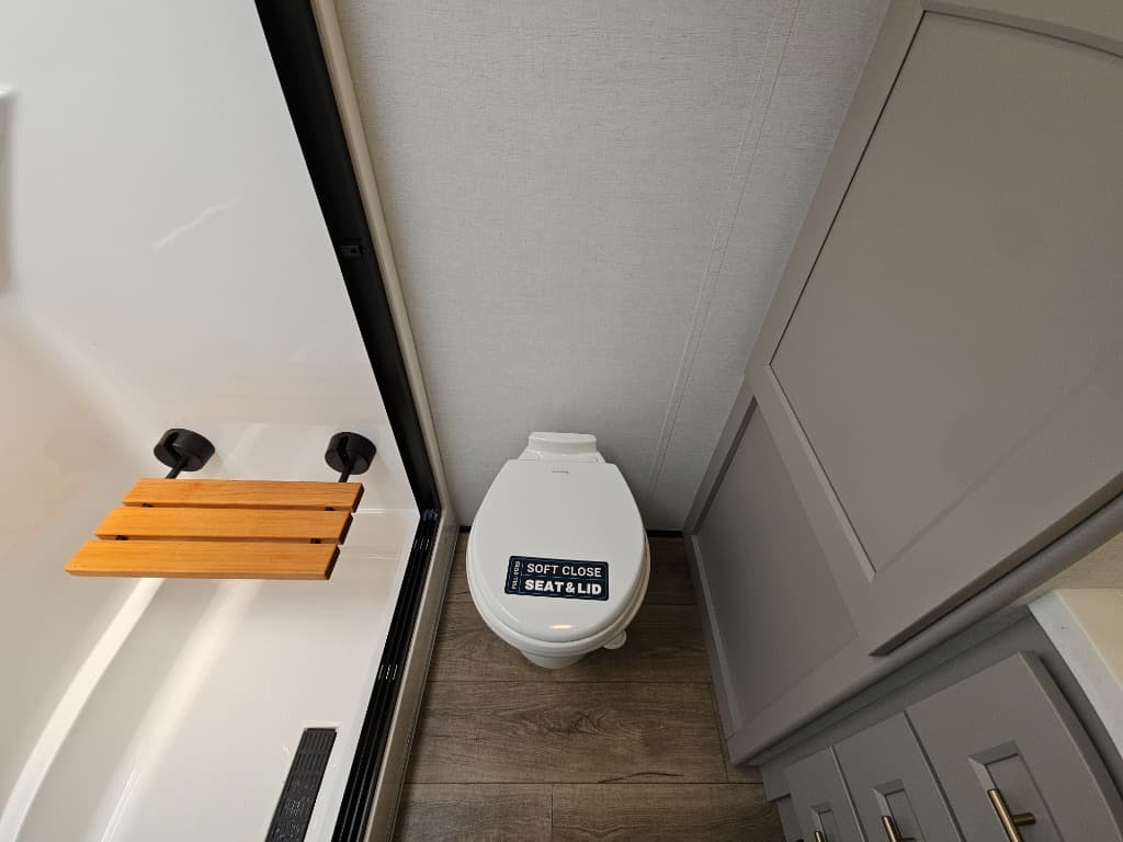 2025 Alliance RV 2025 Alliance RV Paradigm - thumbnail 36