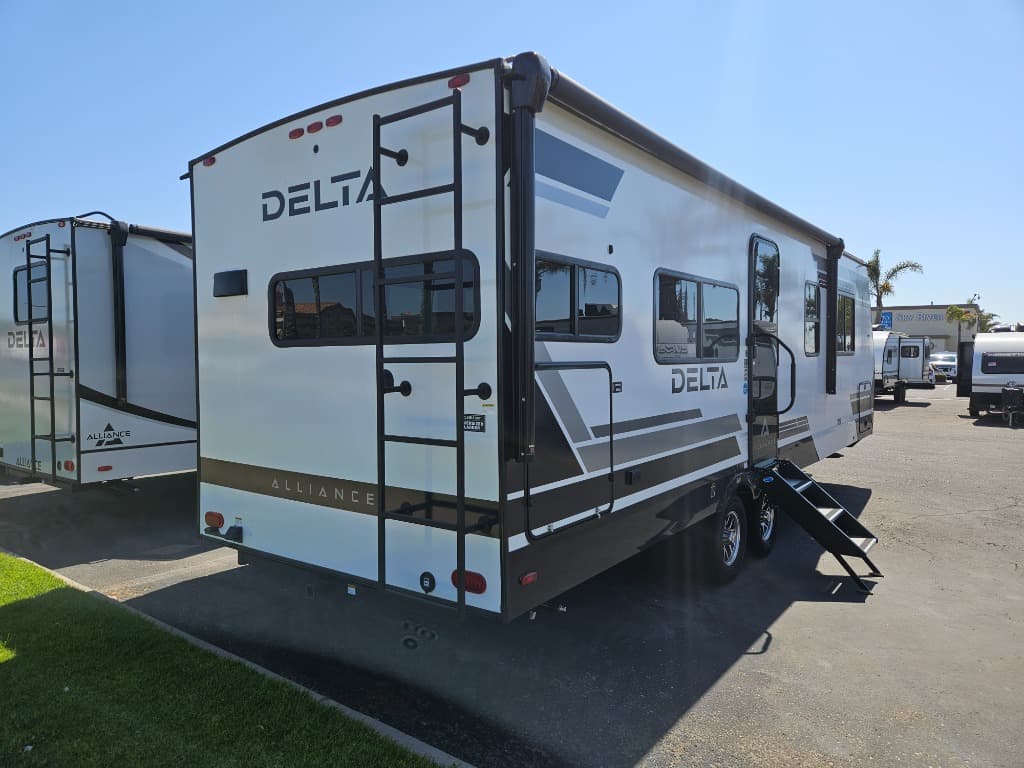 2026 Alliance RV 2026 Alliance RV Delta - thumbnail 3