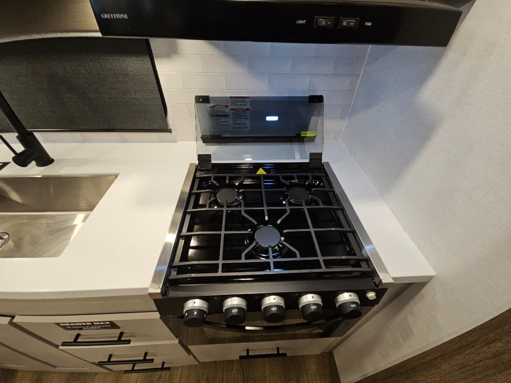 2026 Alliance RV 2026 Alliance RV Delta - thumbnail 24