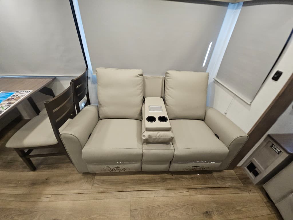 2026 Alliance RV 2026 Alliance RV Avenue - thumbnail 14